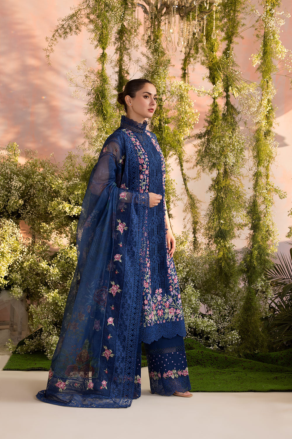Sobia Nazir | Luxury Lawn 25 | 4A - Official Sobia Nazir stockist in UK - Sakeena London