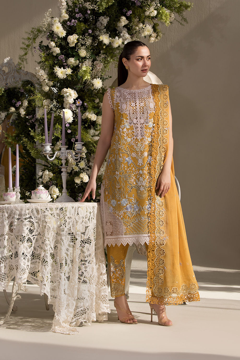 Sobia Nazir | Luxury Lawn 25 | 6B - Official Sobia Nazir stockist in UK - Sakeena London