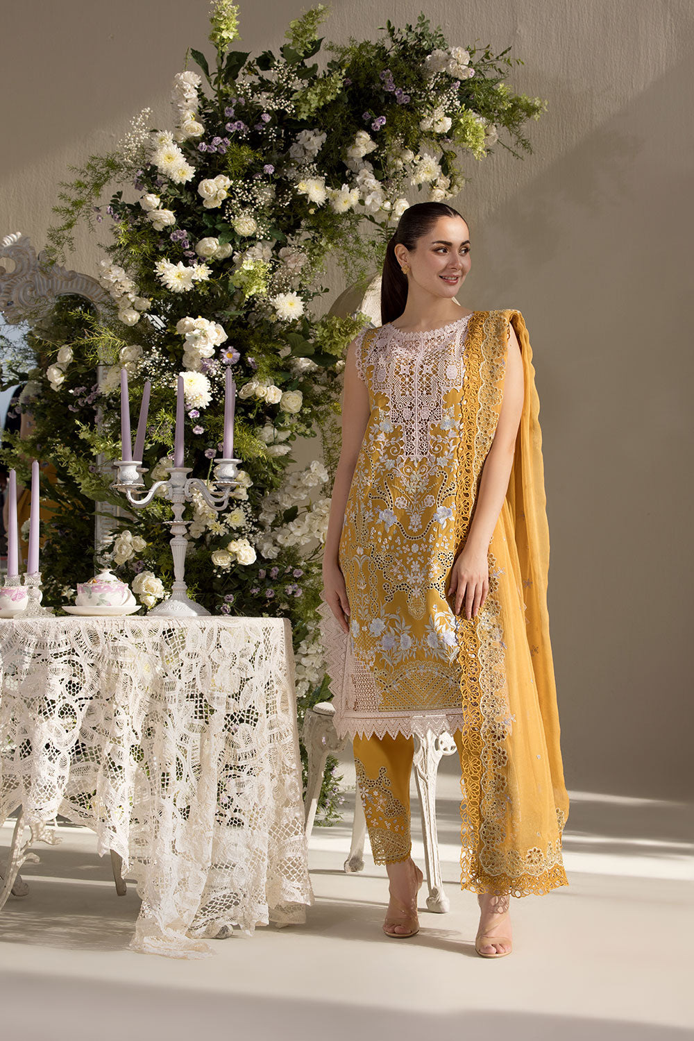 Sobia Nazir | Luxury Lawn 25 | 6B - Official Sobia Nazir stockist in UK - Sakeena London