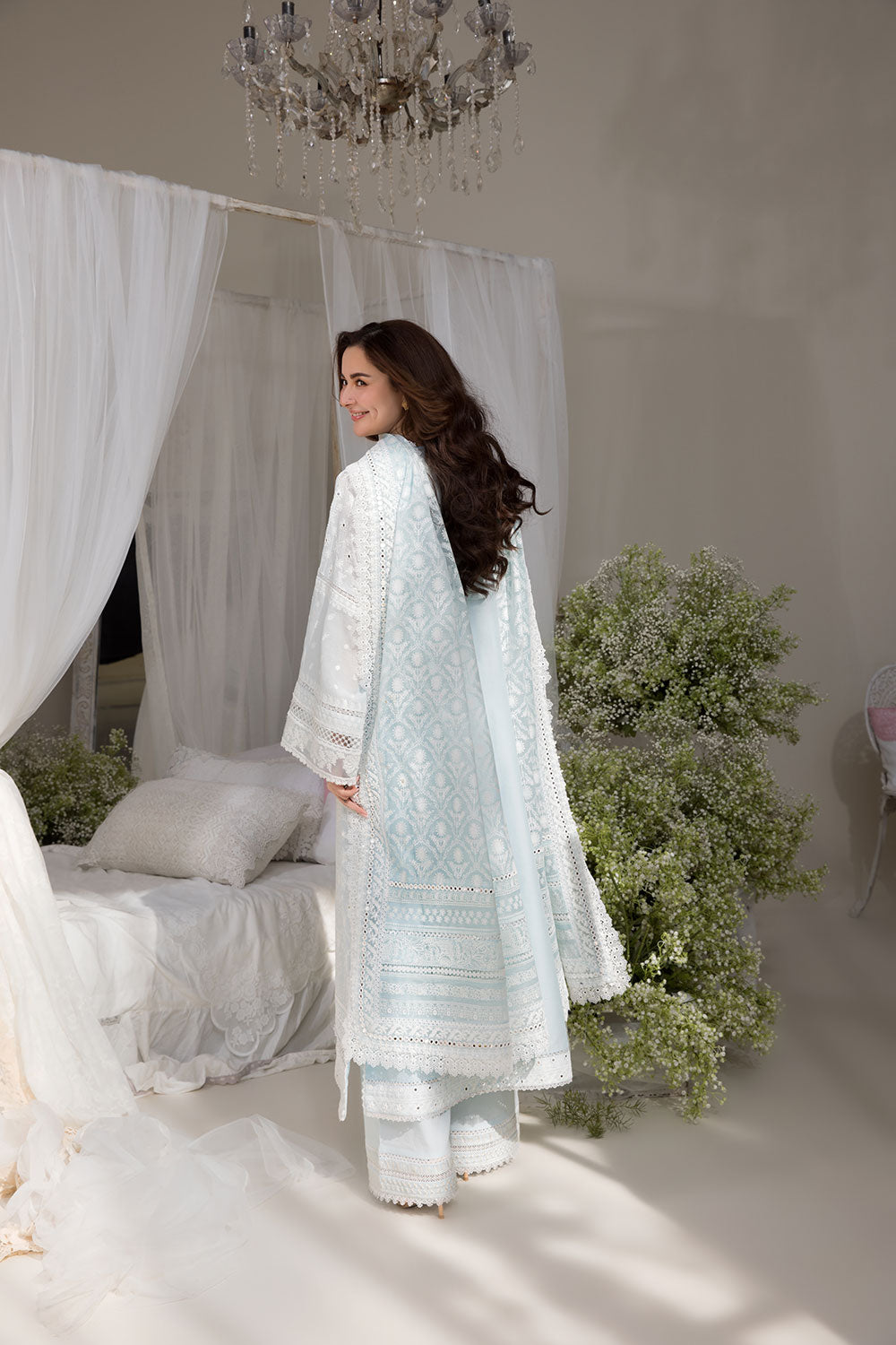 Sobia Nazir | Luxury Lawn 25 | 7A - Official Sobia Nazir stockist in UK - Sakeena London
