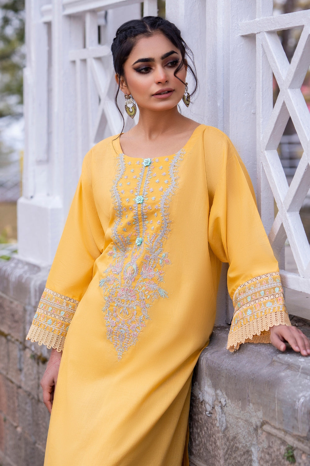 Ittehad | Embroidered Lawn | I-20 - Official Ittehad stockist in UK - Sakeena London