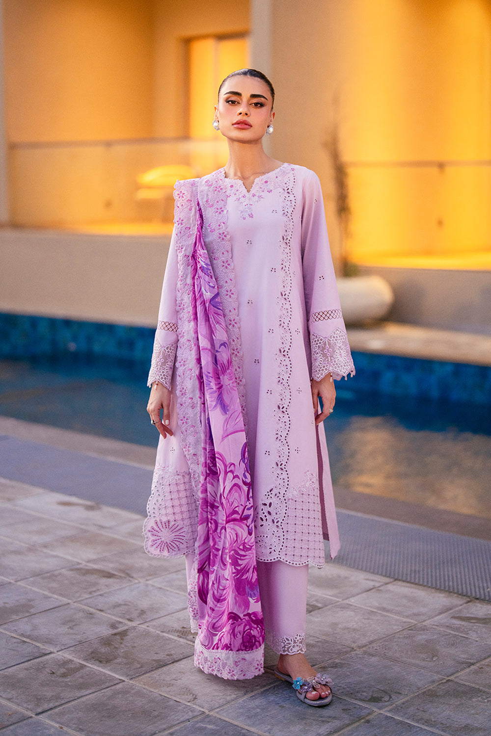 Azure | Luxury Lawn 26 | Lilac Majesty by Azure – Pakistani designer wear