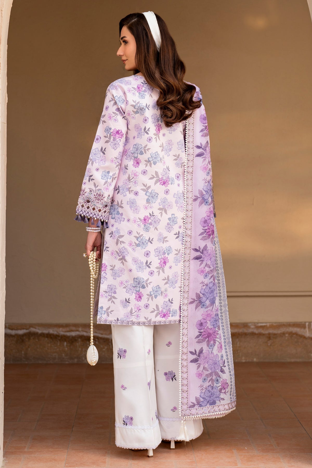 Alizeh | Levana Lawn | Lavy - Official Alizeh stockist in UK - Sakeena London