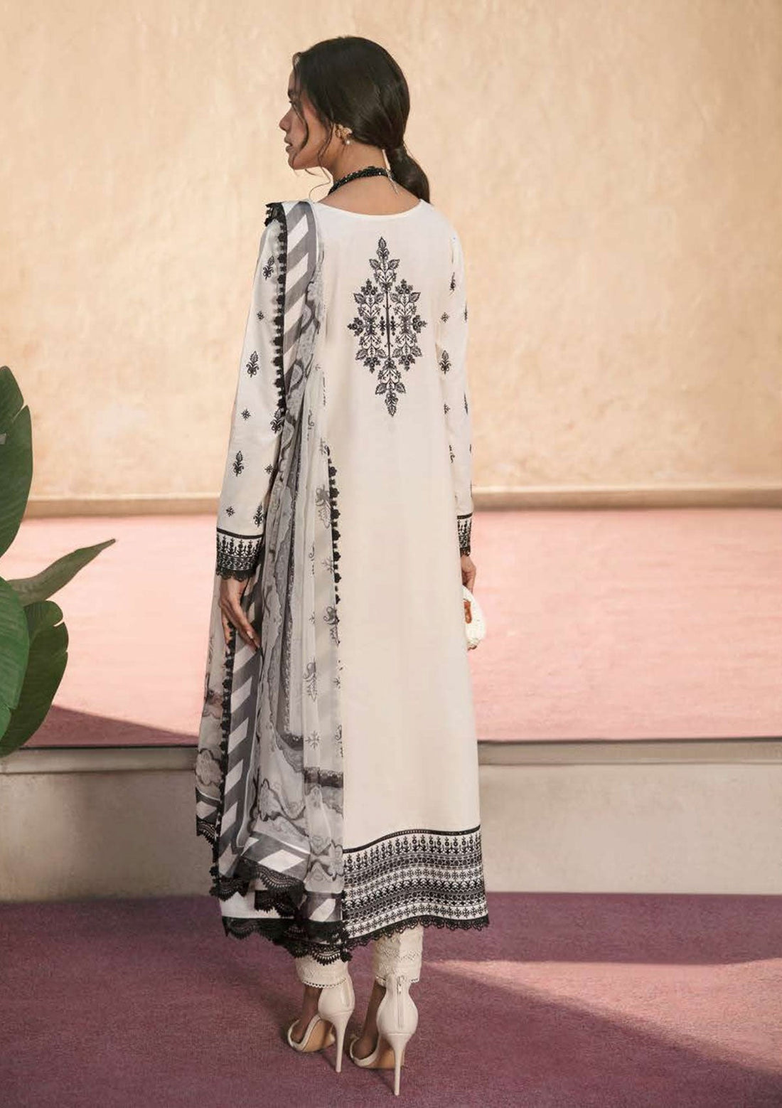 Lawn Collection - Afrozeh - Lamhay - AL#01 (Mirage)