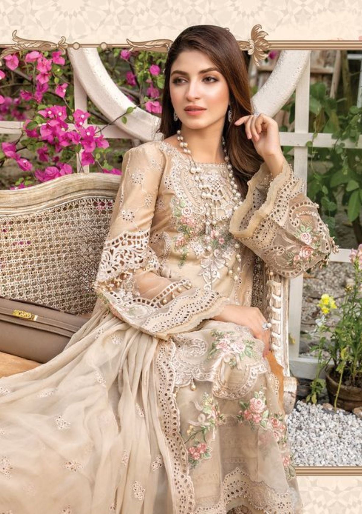 Lawn Collection - Maria B - Eid - D06