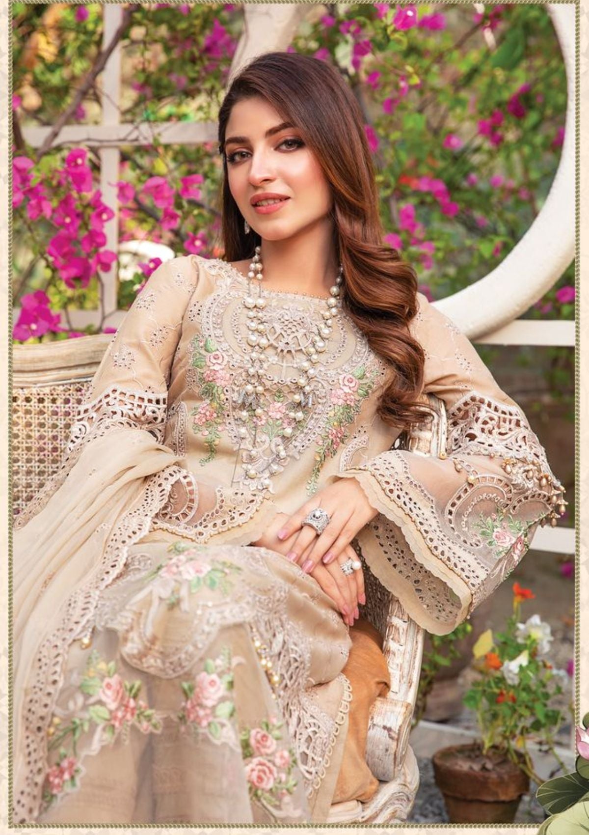 Lawn Collection - Maria B - Eid - D06