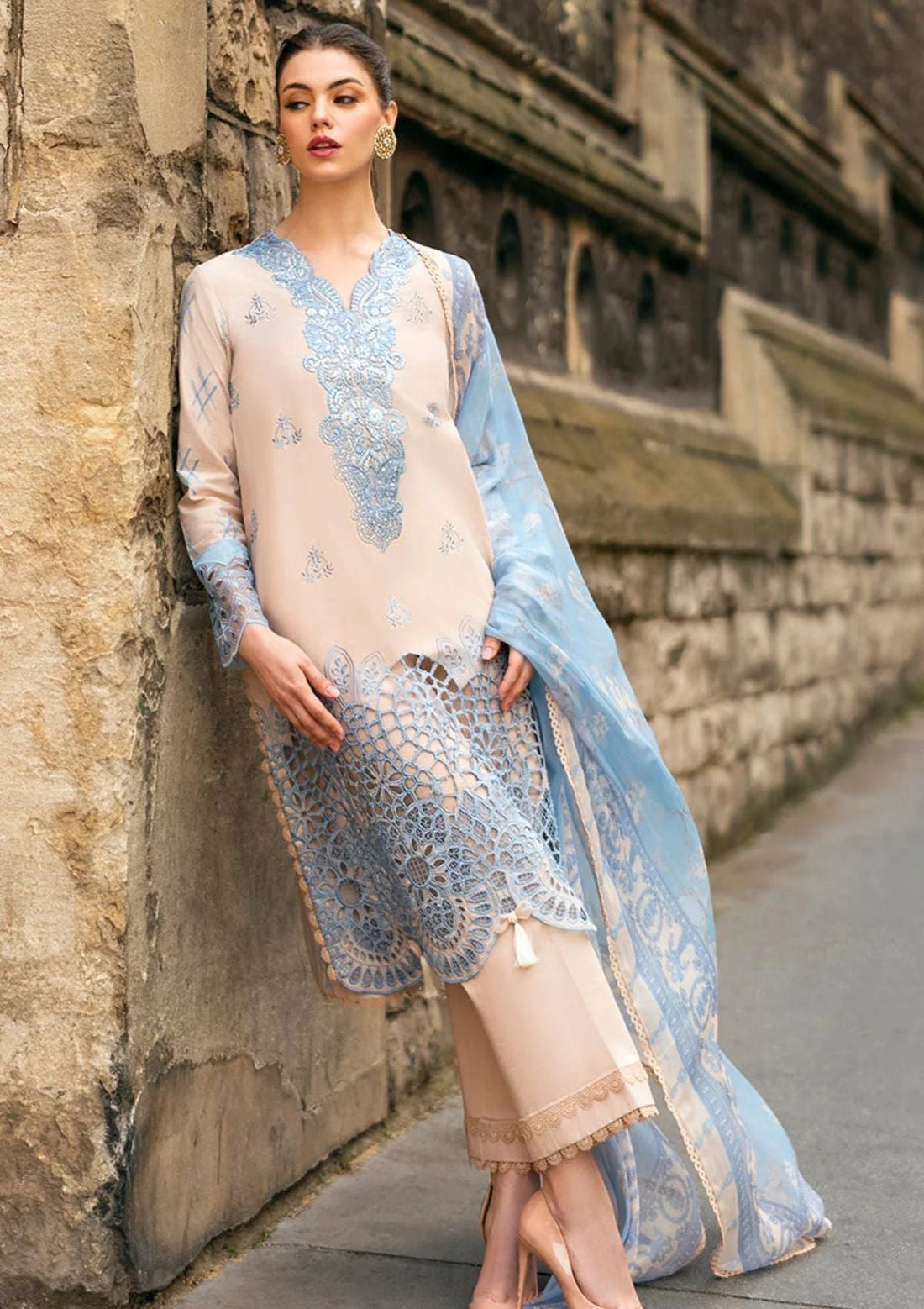 Lawn Collection - Mushq - Hemline Odyssey - HMC#07 - MYSTICAL MUSE