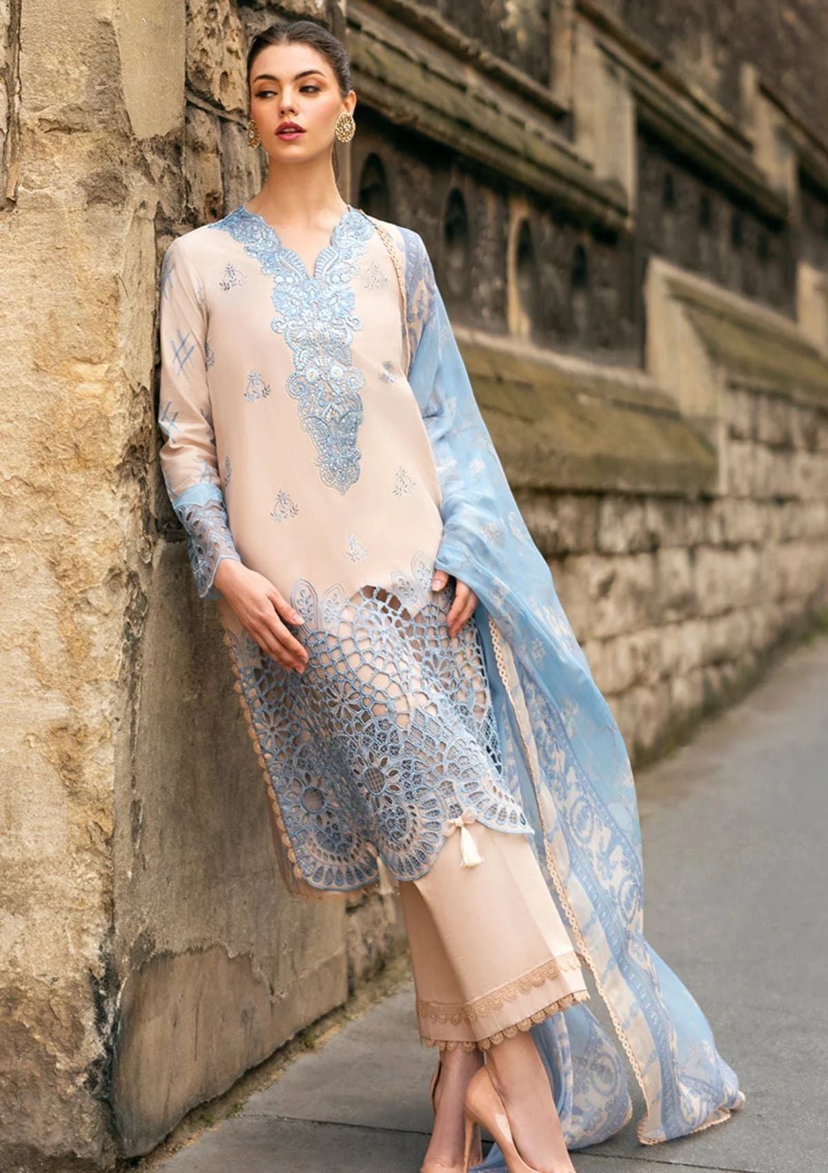 Lawn Collection - Mushq - Hemline Odyssey - HMC#07 - MYSTICAL MUSE