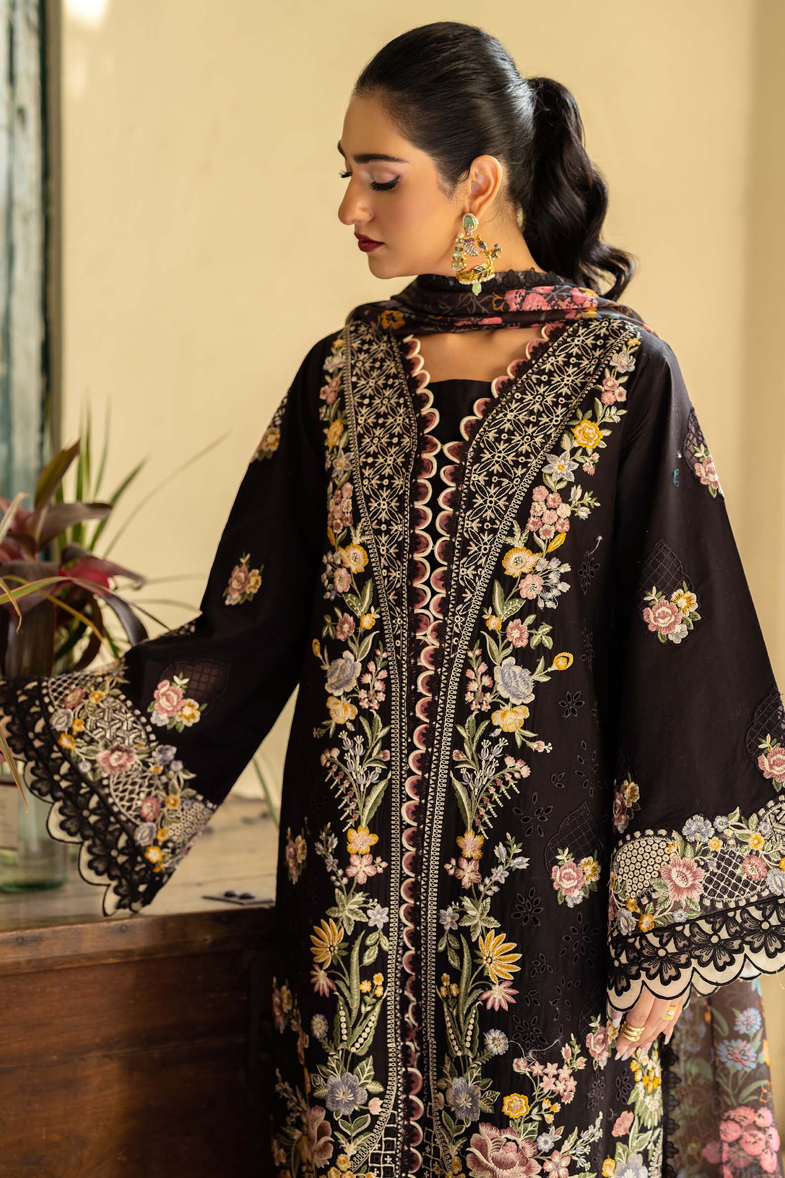 Maryam Hussain | Luxury Lawn 25 | Koyal - Official Maryam Hussain stockist in UK - Sakeena London