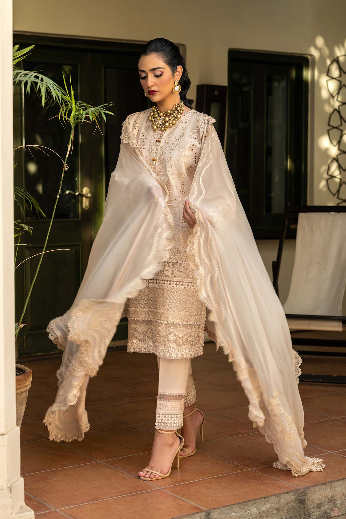 Maryam Hussain | Luxury Lawn 25 | Raya - Official Maryam Hussain stockist in UK - Sakeena London