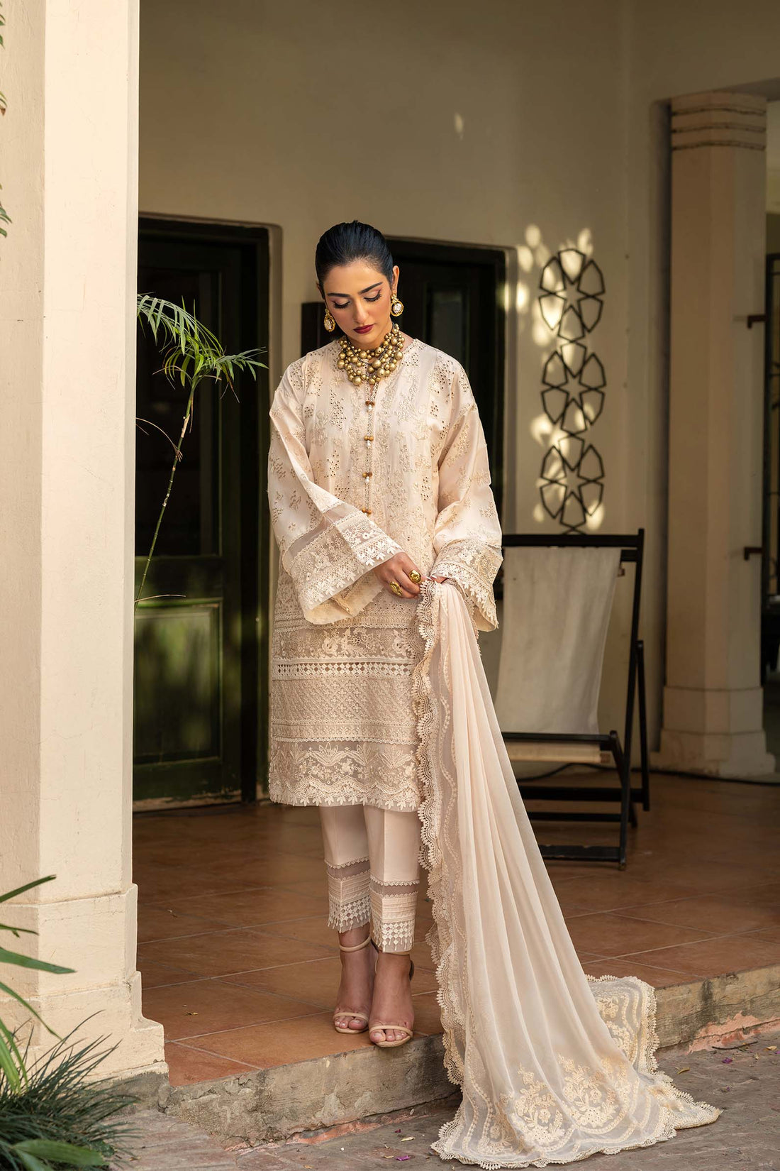Maryam Hussain | Luxury Lawn 25 | Raya - Official Maryam Hussain stockist in UK - Sakeena London