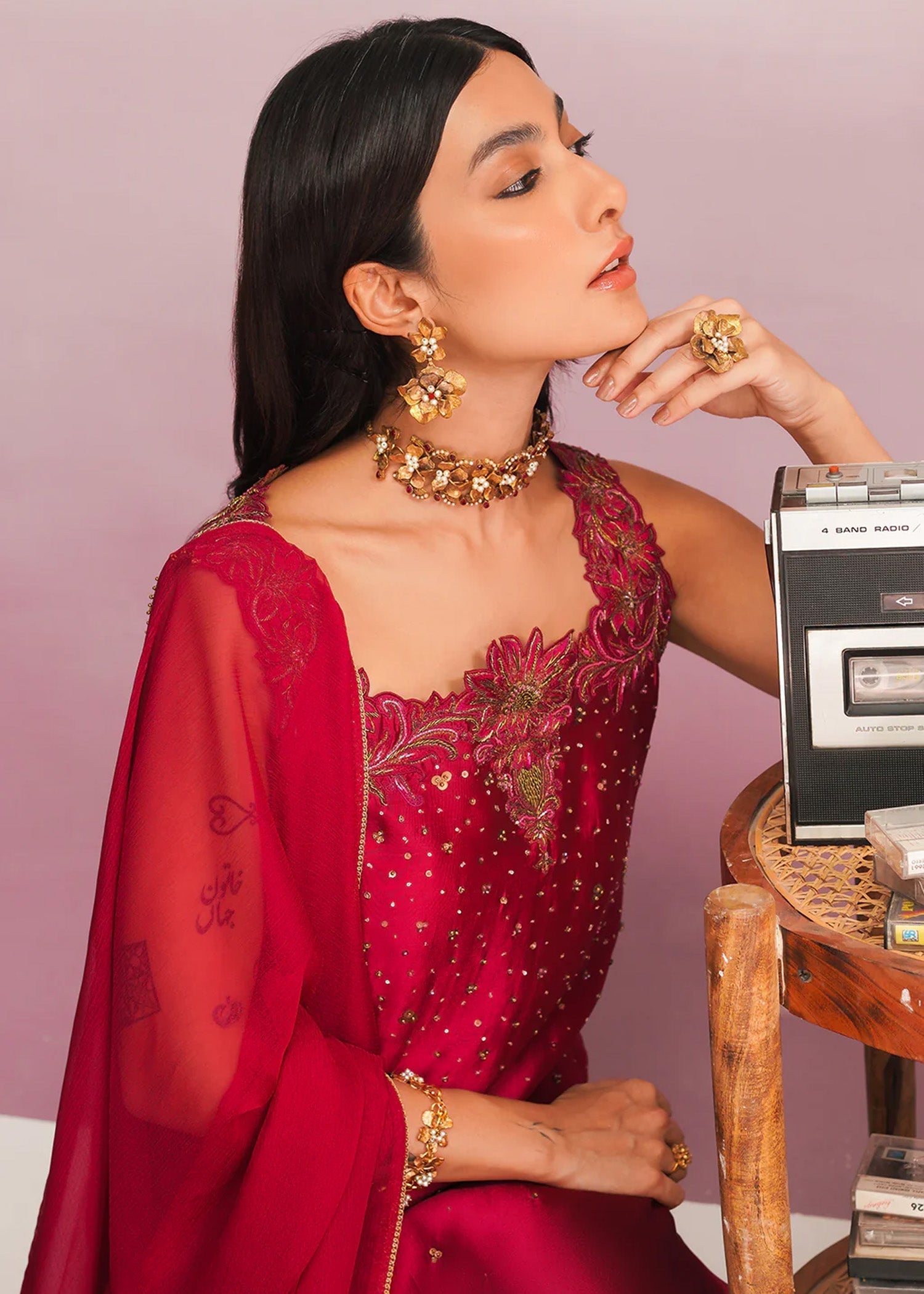 Jamnii | Pehli Mulaqat | SHAMAH E MEHFIL - Official Jamnii stockist in UK - Sakeena London