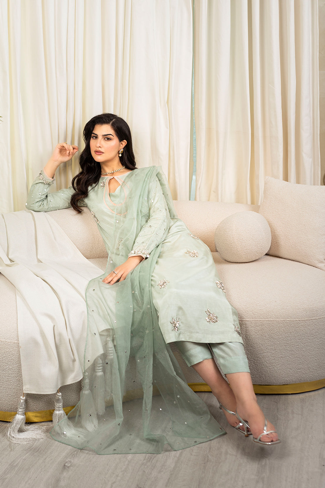 Leon | La Vei En Rose | Jasmine - Official Leon stockist in UK - Sakeena London