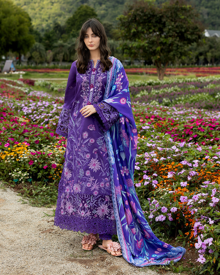 Mushq | Hemline the Secret Garden | Lily Veil