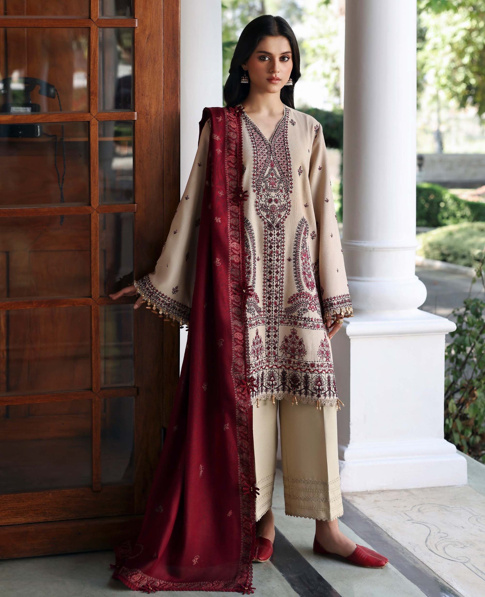 Republic Womenswear | Amaris Luxury Shawl 25 | Liora - Official Republic Womenswear stockist in UK - Sakeena London