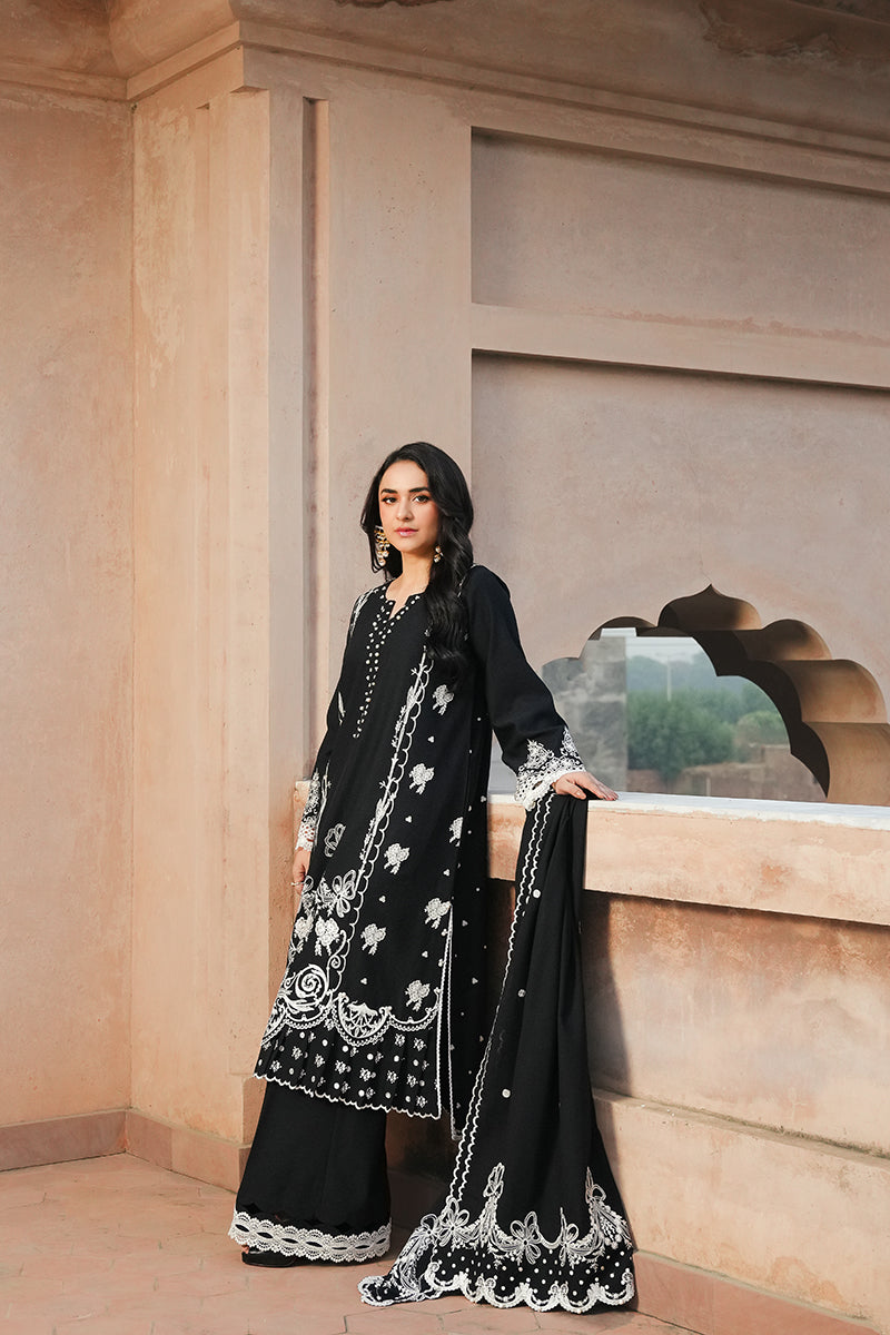 Manara | Vintage Karandi 24 | LUNA - Official Manara stockist in UK - Sakeena London