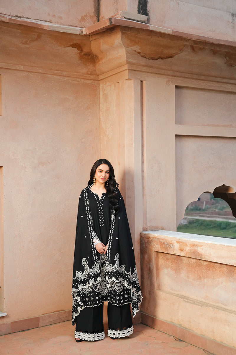 Manara | Vintage Karandi 24 | LUNA - Official Manara stockist in UK - Sakeena London