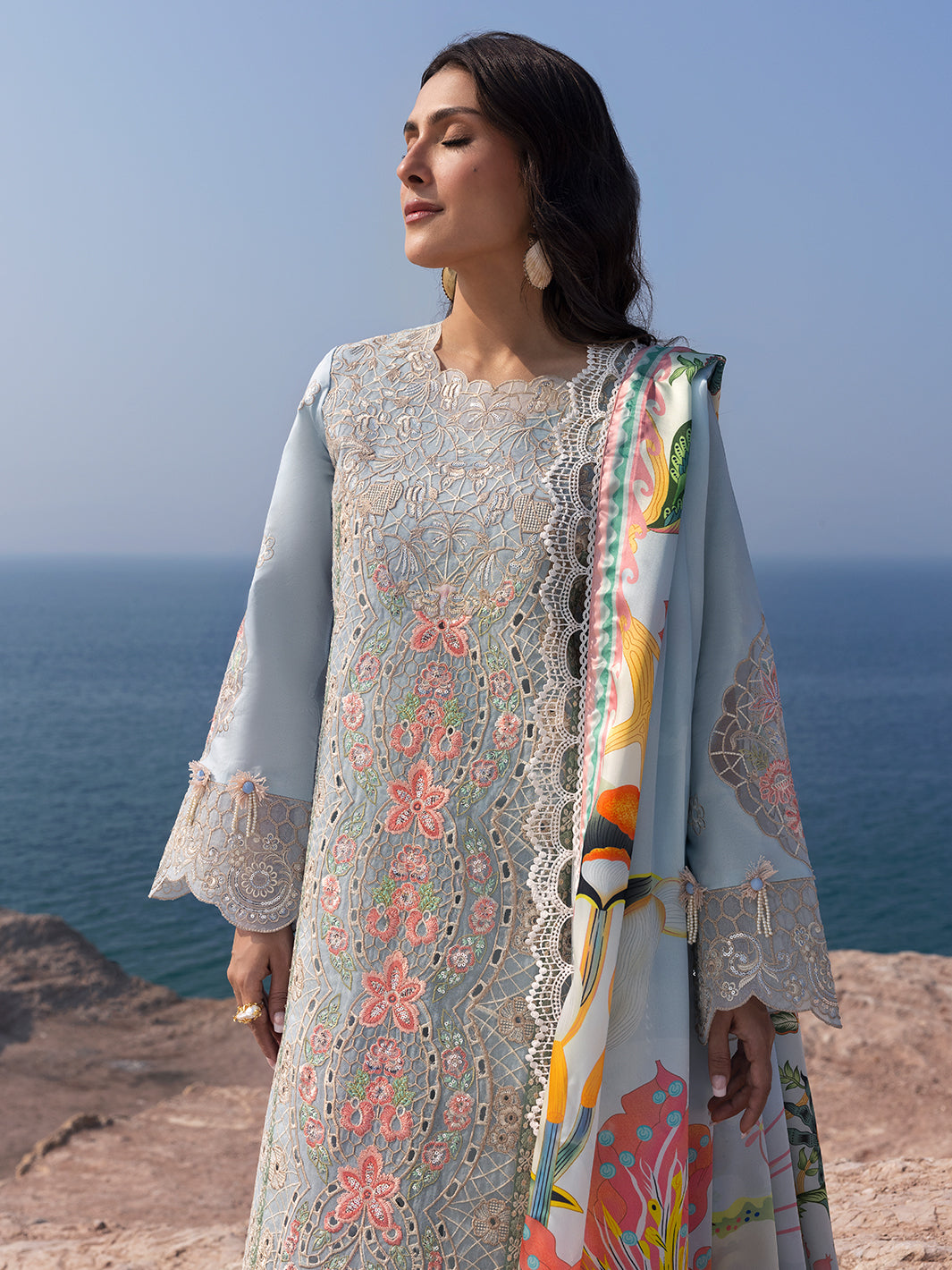 Mahnur | Sirena Luxury Lawn 25 | Luna - Official Mahnur stockist in UK - Sakeena London