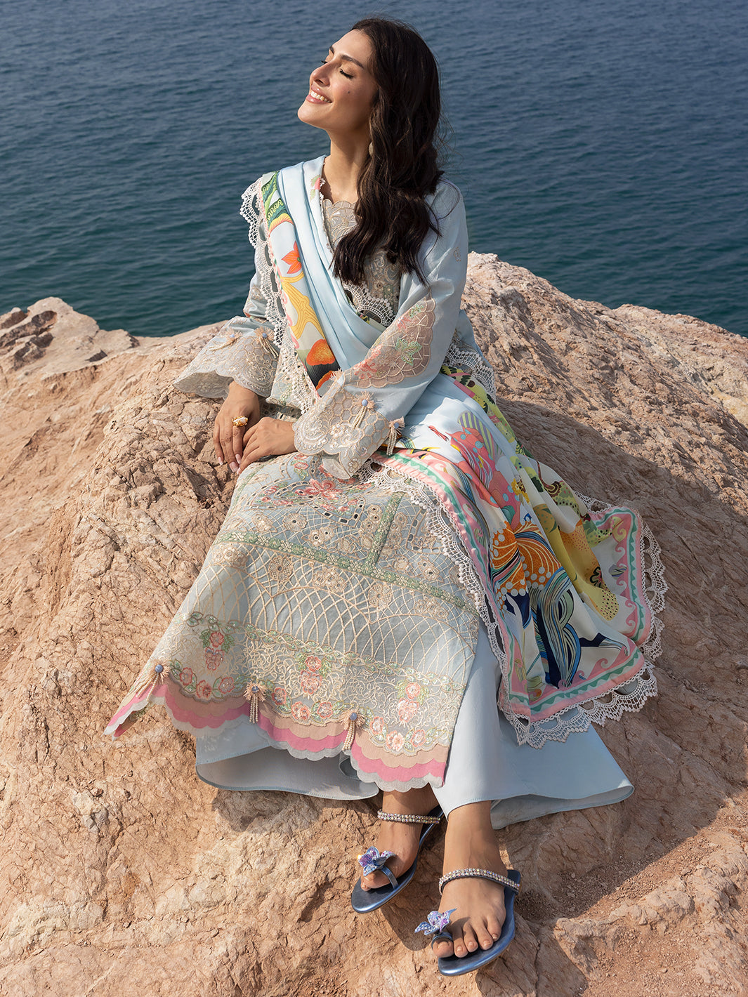 Mahnur | Sirena Luxury Lawn 25 | Luna - Official Mahnur stockist in UK - Sakeena London