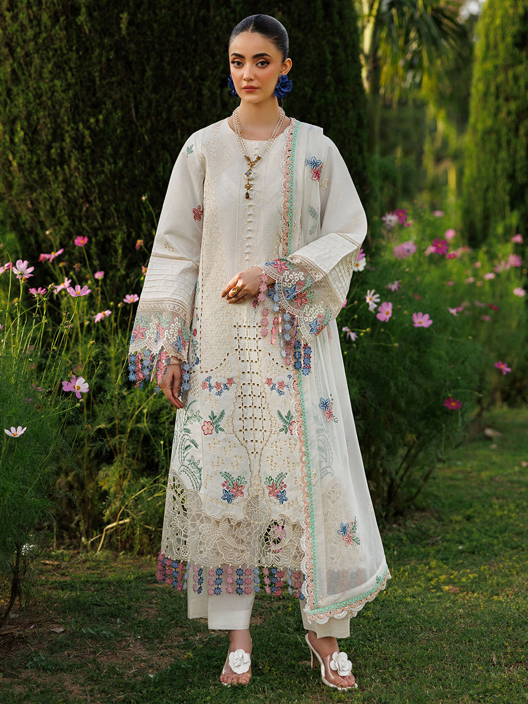 Mahnur | Morbagh Luxury Lawn 26 | M-03