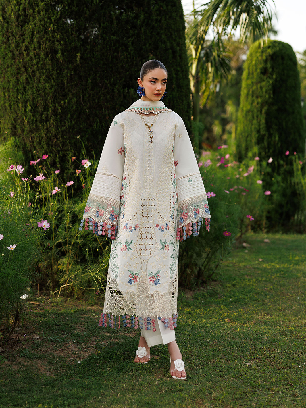 Mahnur | Morbagh Luxury Lawn 26 | M-03