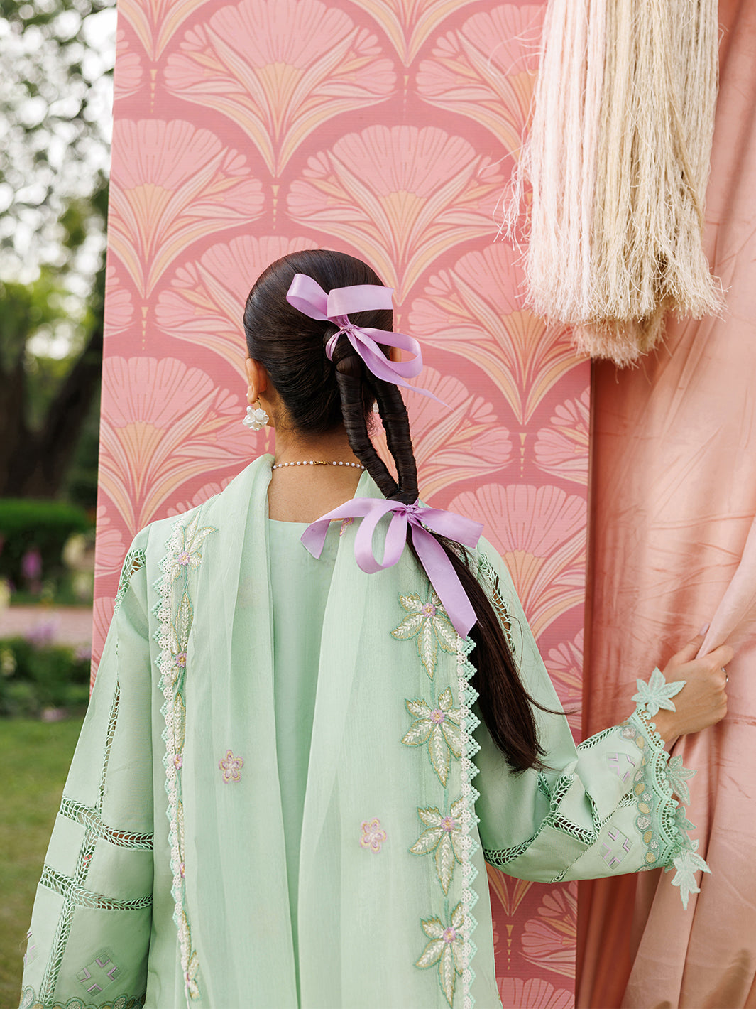 Mahnur | Morbagh Luxury Lawn 26 | M-06