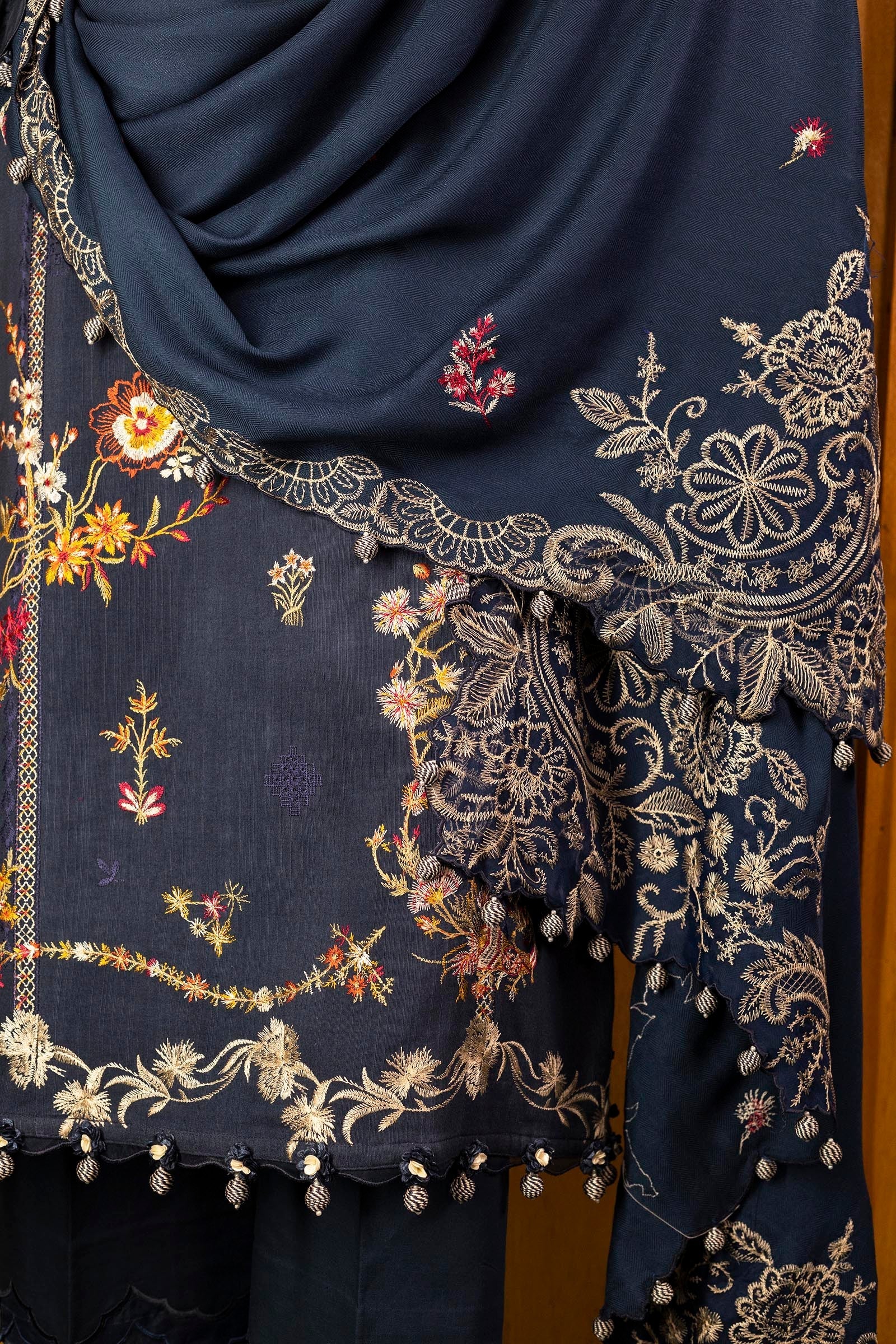 Sana Safinaz | Muzlin Winter 25 | M253-002B - Official Sana Safinaz stockist in UK - Sakeena London