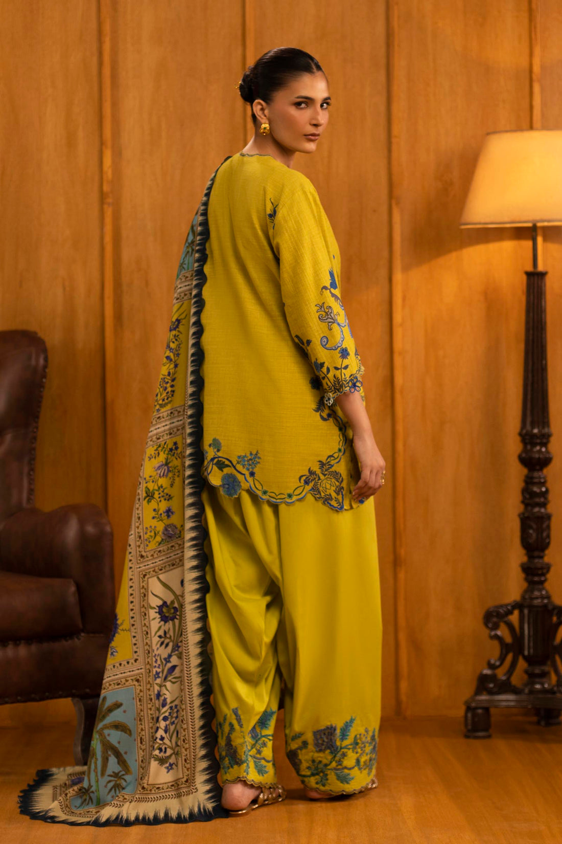 Sana Safinaz | Muzlin Winter 25 | M253-004A - Official Sana Safinaz stockist in UK - Sakeena London