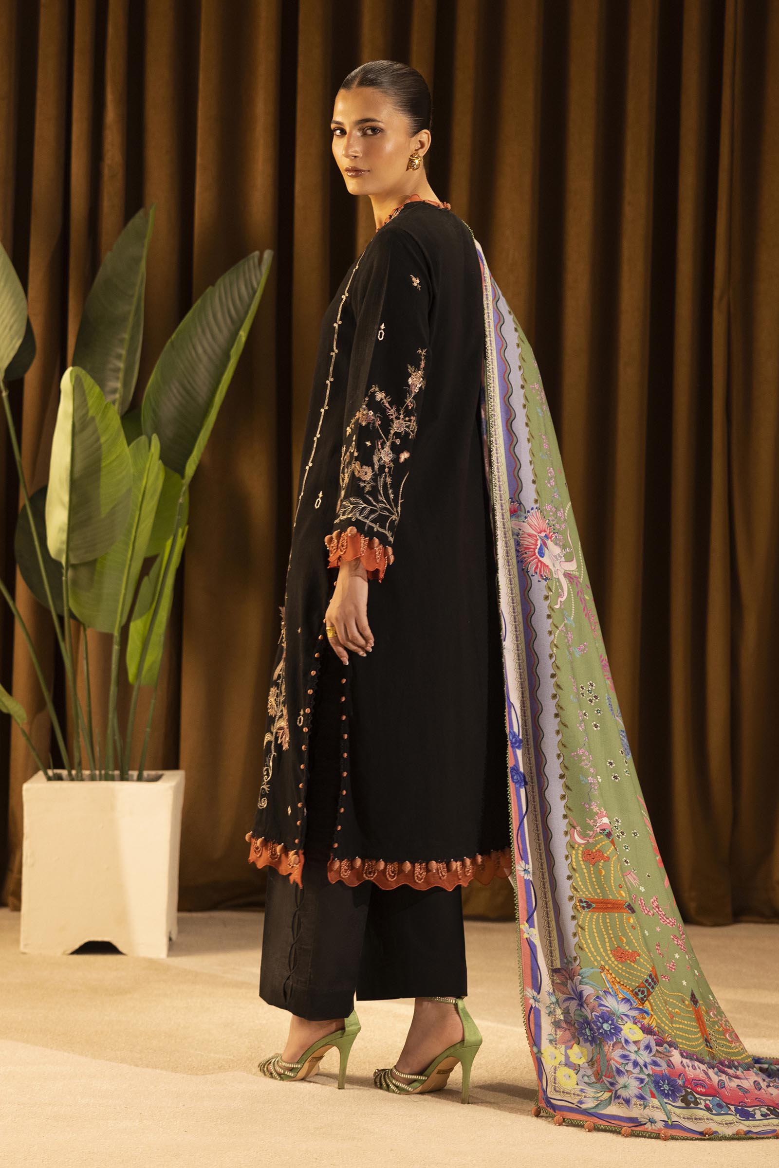 Sana Safinaz | Muzlin Winter 25 | M253-006A - Official Sana Safinaz stockist in UK - Sakeena London