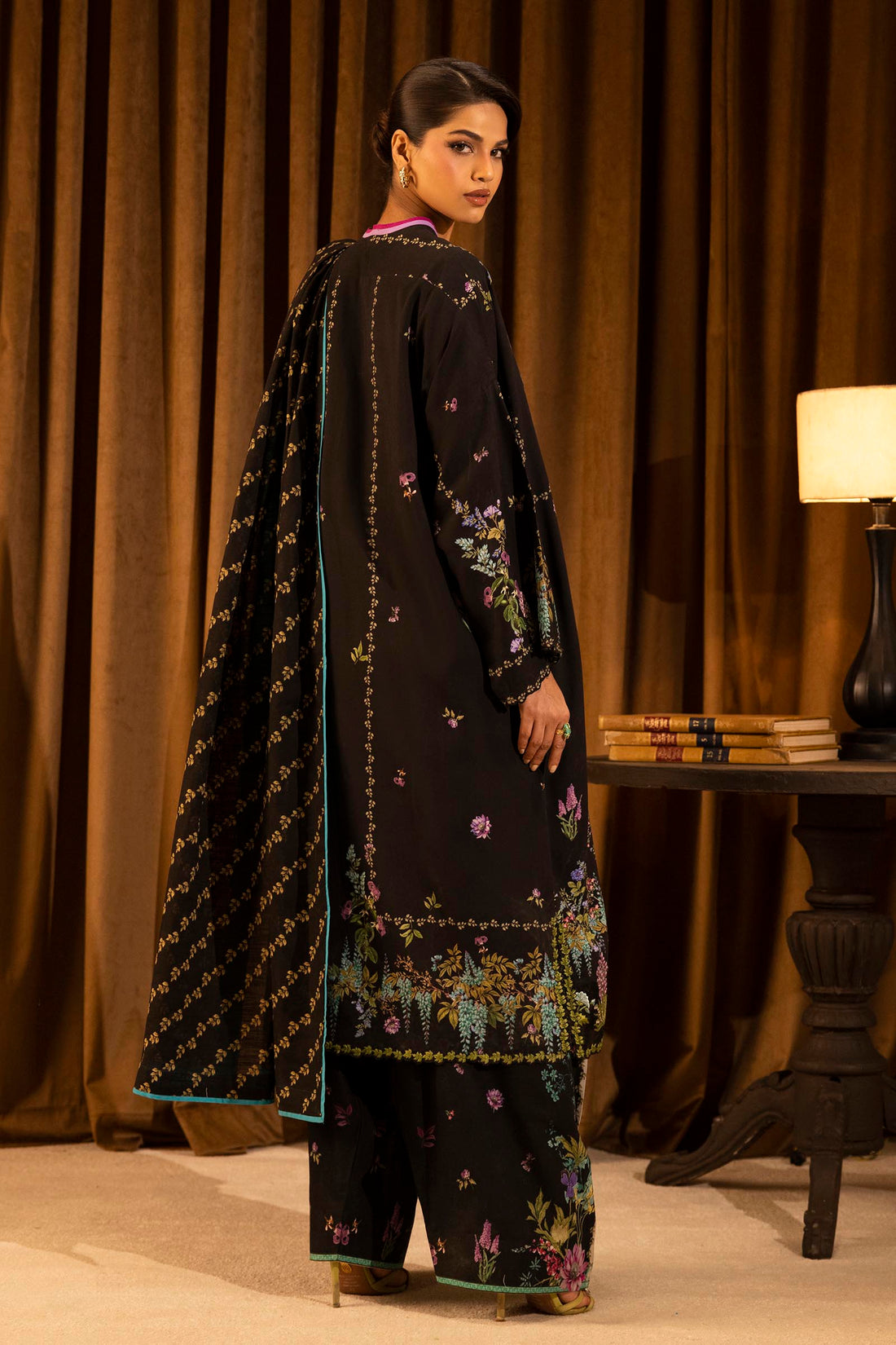 Sana Safinaz | Muzlin Winter 25 | 013B - Official Sana Safinaz stockist in UK - Sakeena London