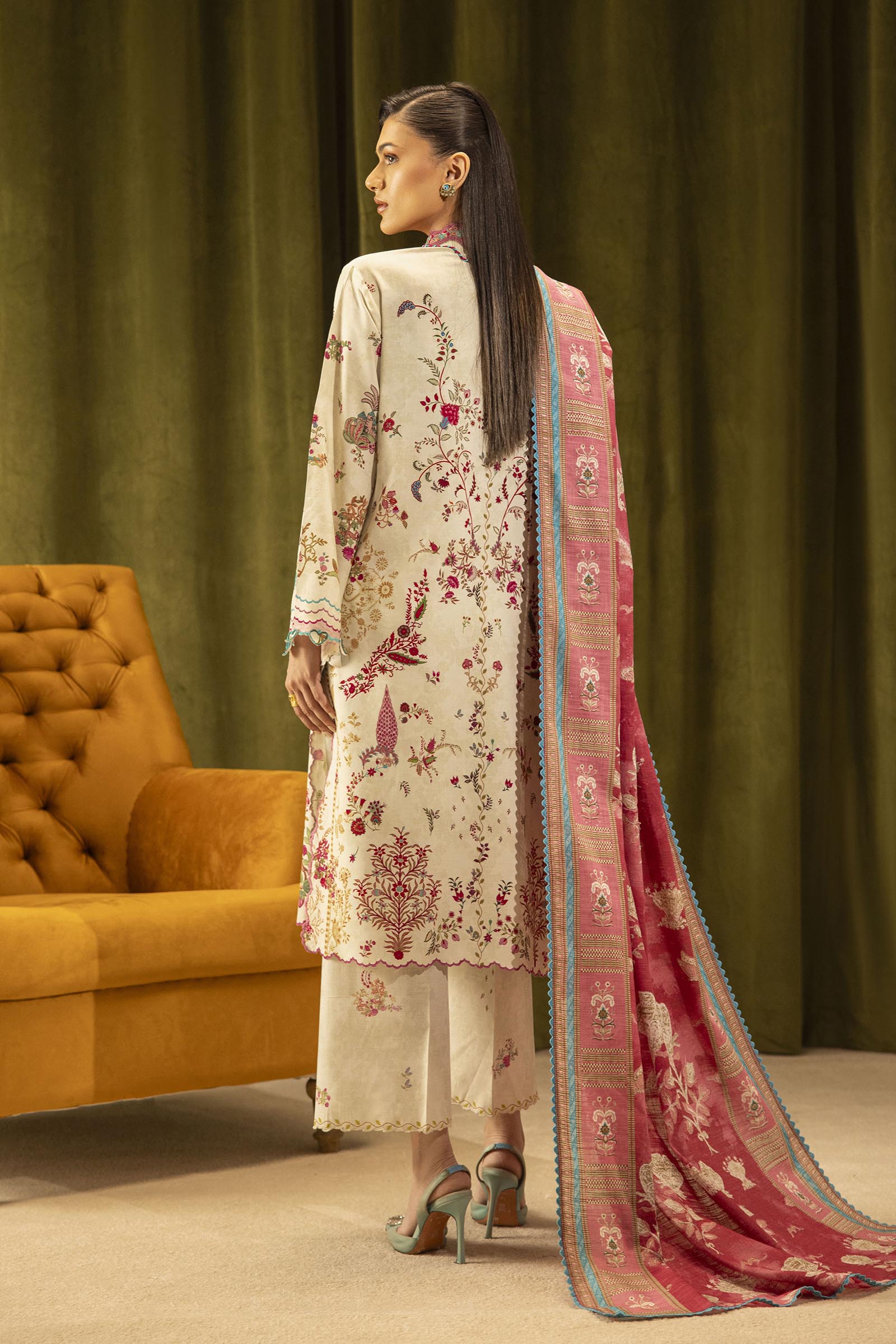 Sana Safinaz | Muzlin Winter 25 | 014A - Official Sana Safinaz stockist in UK - Sakeena London