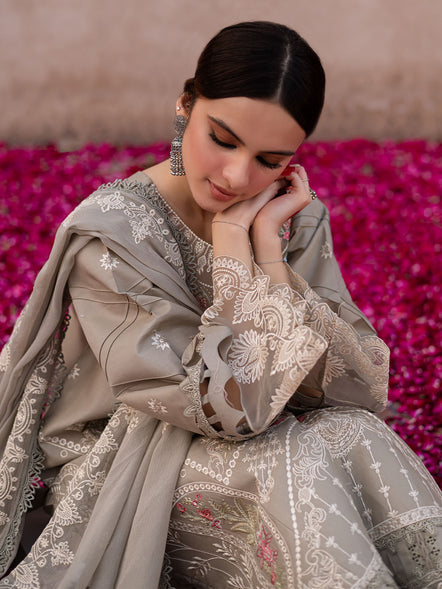 Parishay | Mastani Luxury Lawn 25 | MA - 06 - Official Parishay stockist in UK - Sakeena London