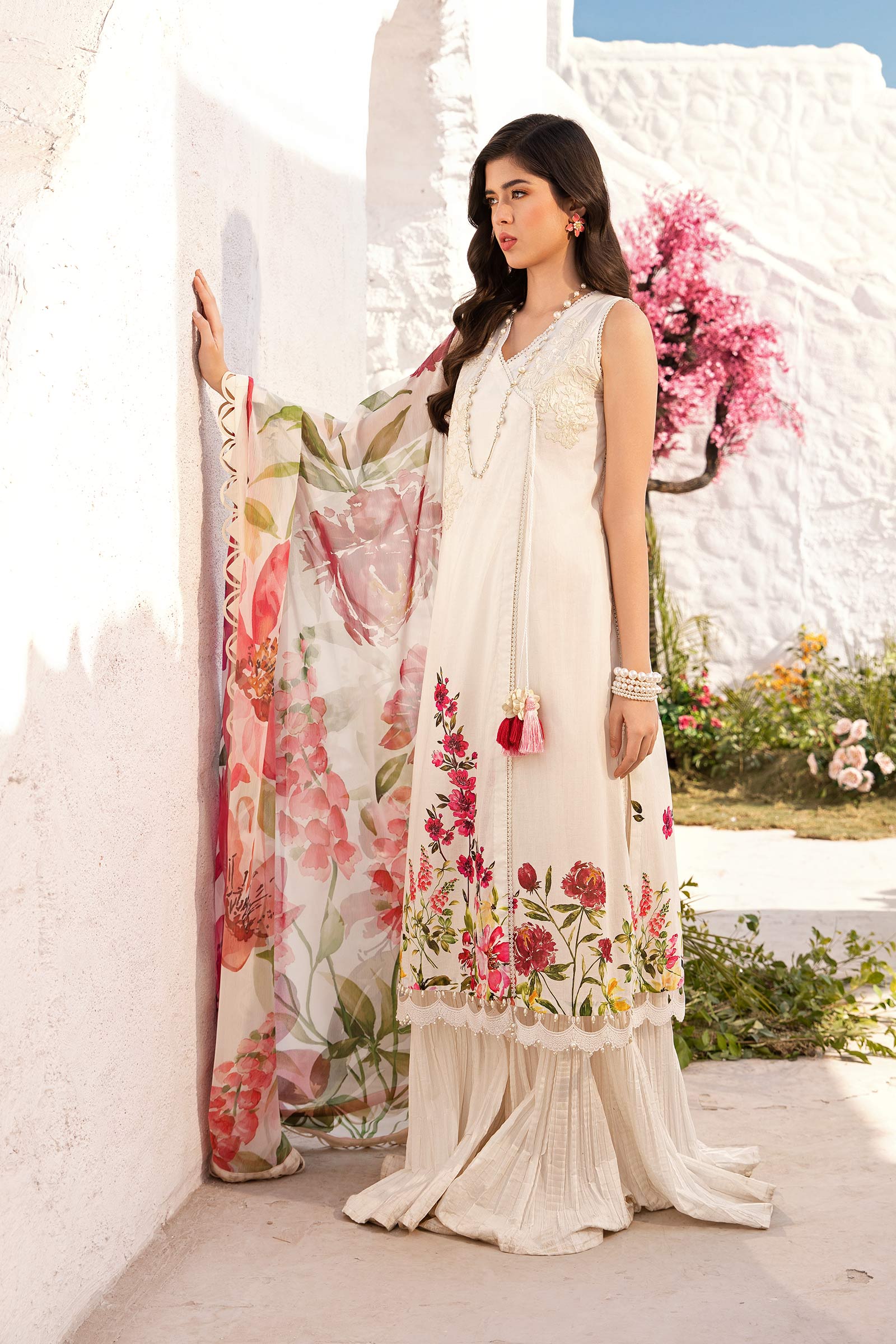 Maria B | M Basic Summer Lawn 25 | MB-CUS25-701B - Official Maria B stockist in UK - Sakeena London