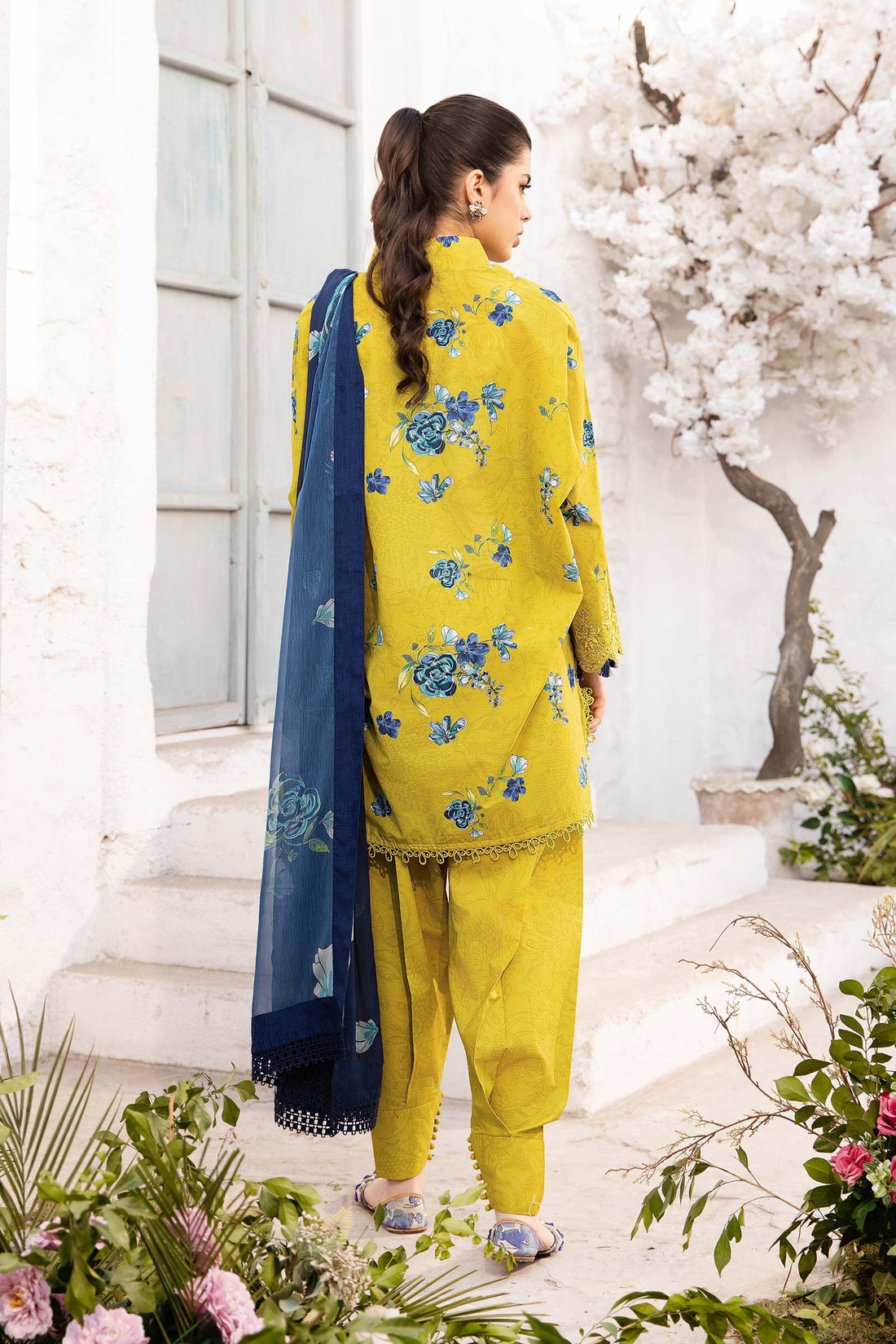 Maria B | M Basic Summer Lawn 25 | MB-CUS25-702A - Official Maria B stockist in UK - Sakeena London