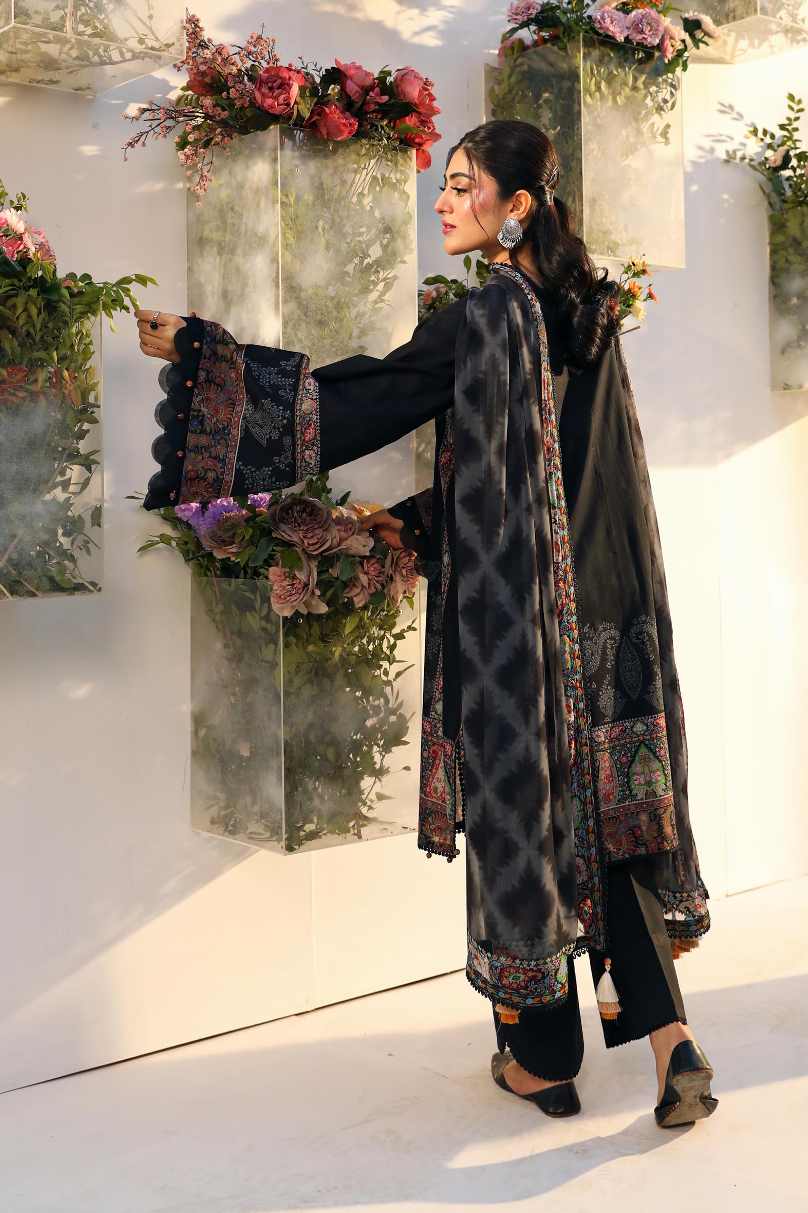 Maria B | M Basic Summer Lawn 25 | MB-CUS25-703A - Official Maria B stockist in UK - Sakeena London