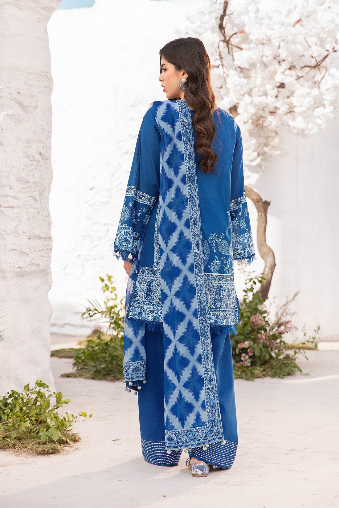 Maria B | M Basic Summer Lawn 25 | MB-CUS25-703B - Official Maria B stockist in UK - Sakeena London