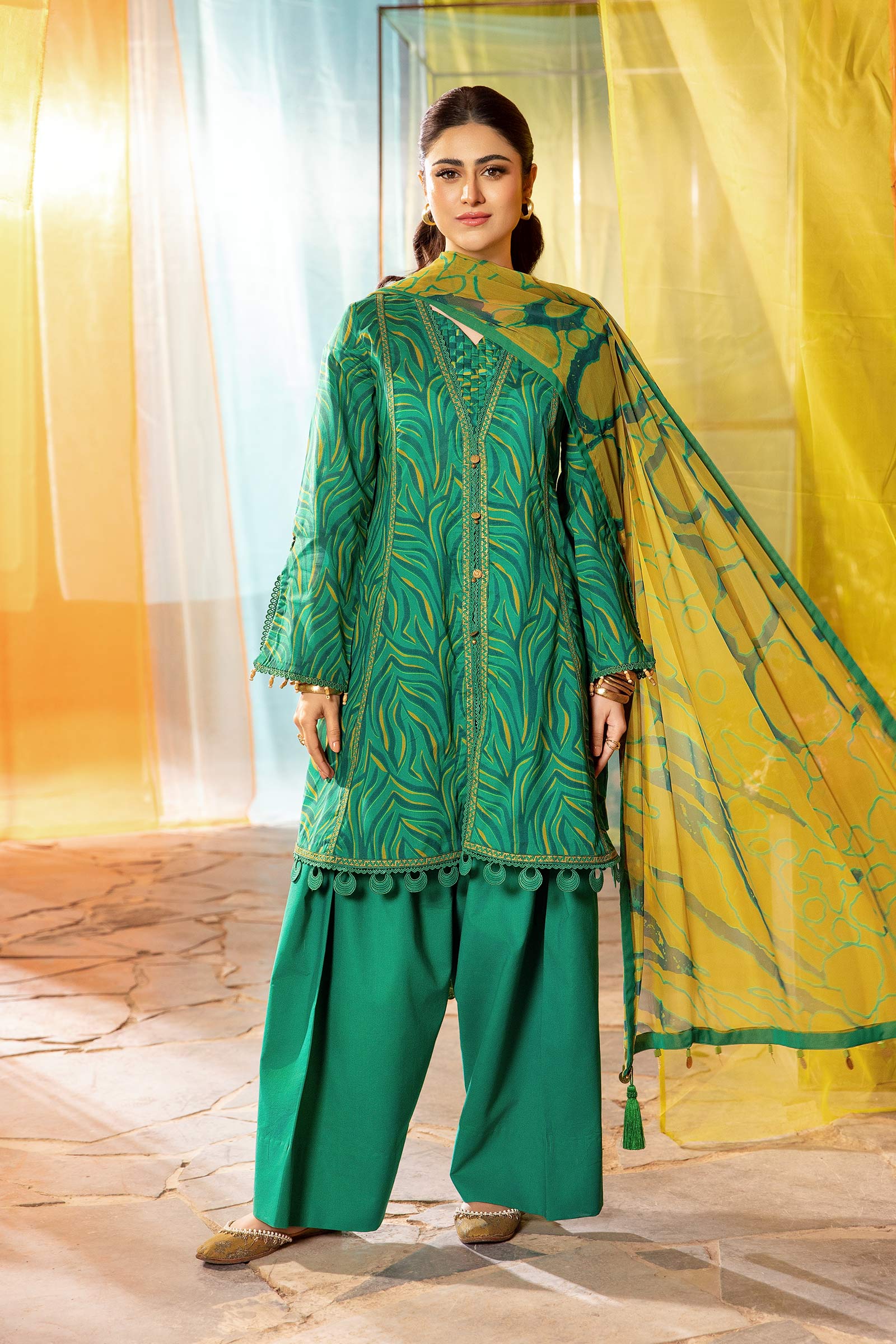 Maria B | M Basic Summer Lawn 25 | MB-CUS25-704A - Official Maria B stockist in UK - Sakeena London