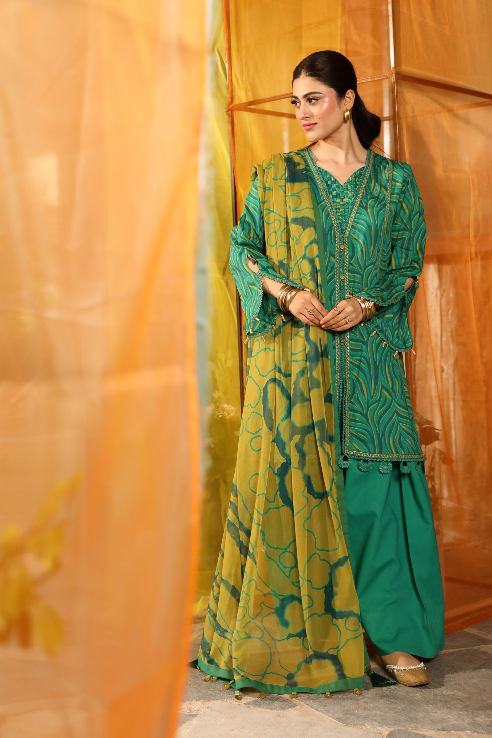 Maria B | M Basic Summer Lawn 25 | MB-CUS25-704A - Official Maria B stockist in UK - Sakeena London
