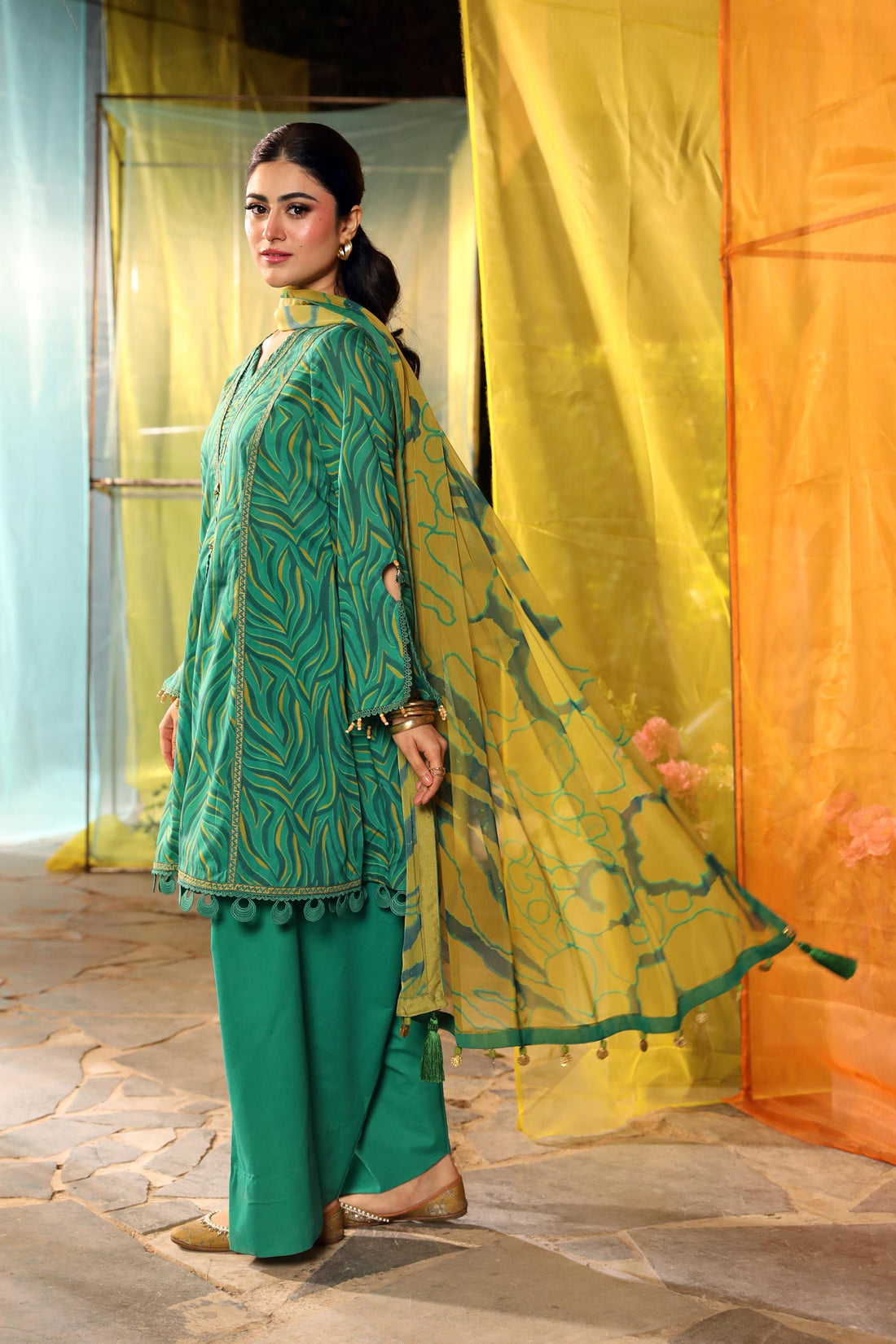 Maria B | M Basic Summer Lawn 25 | MB-CUS25-704A - Official Maria B stockist in UK - Sakeena London