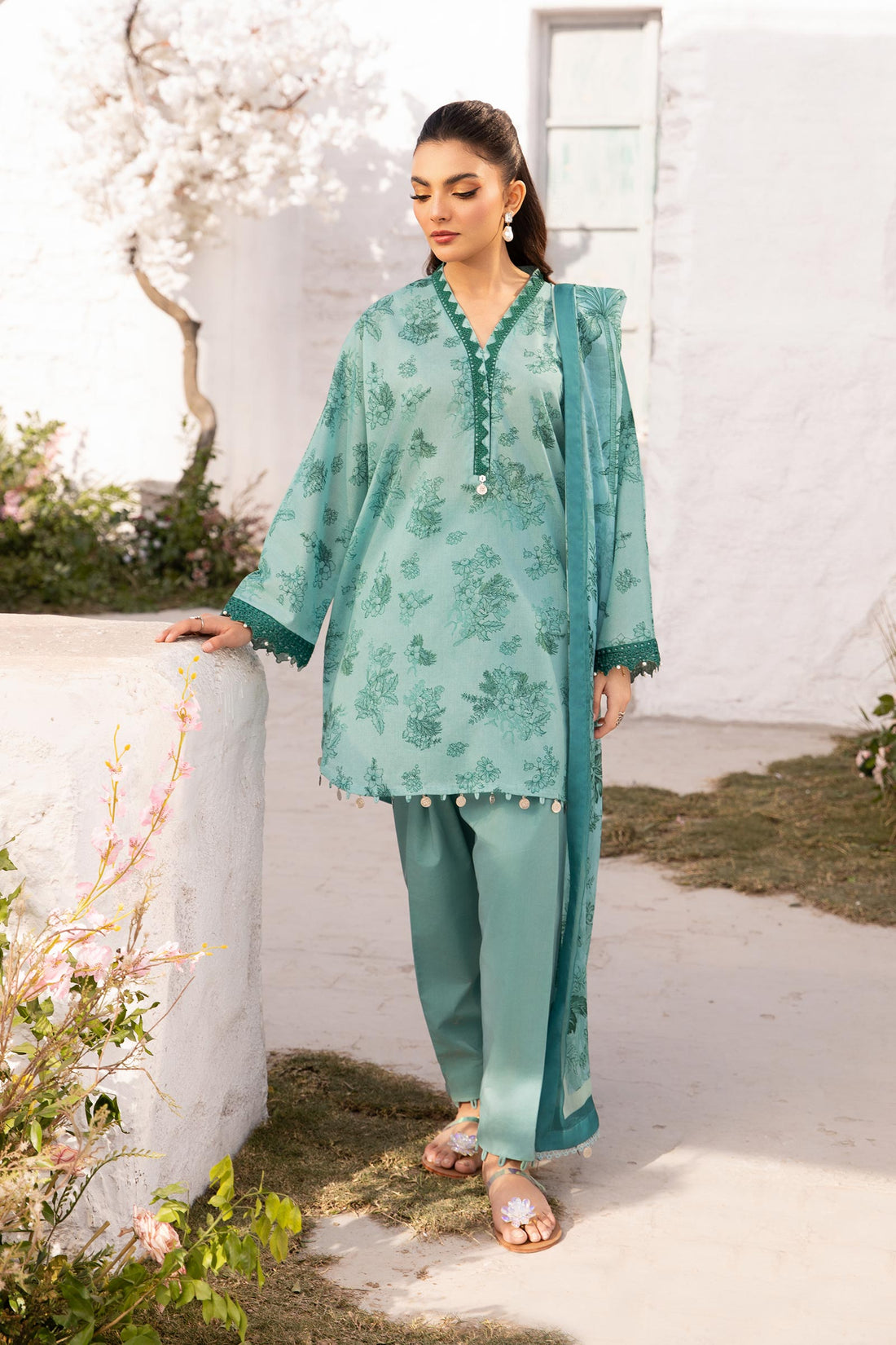 Maria B | M Basic Summer Lawn 25 | MB-CUS25-708B - Official Maria B stockist in UK - Sakeena London
