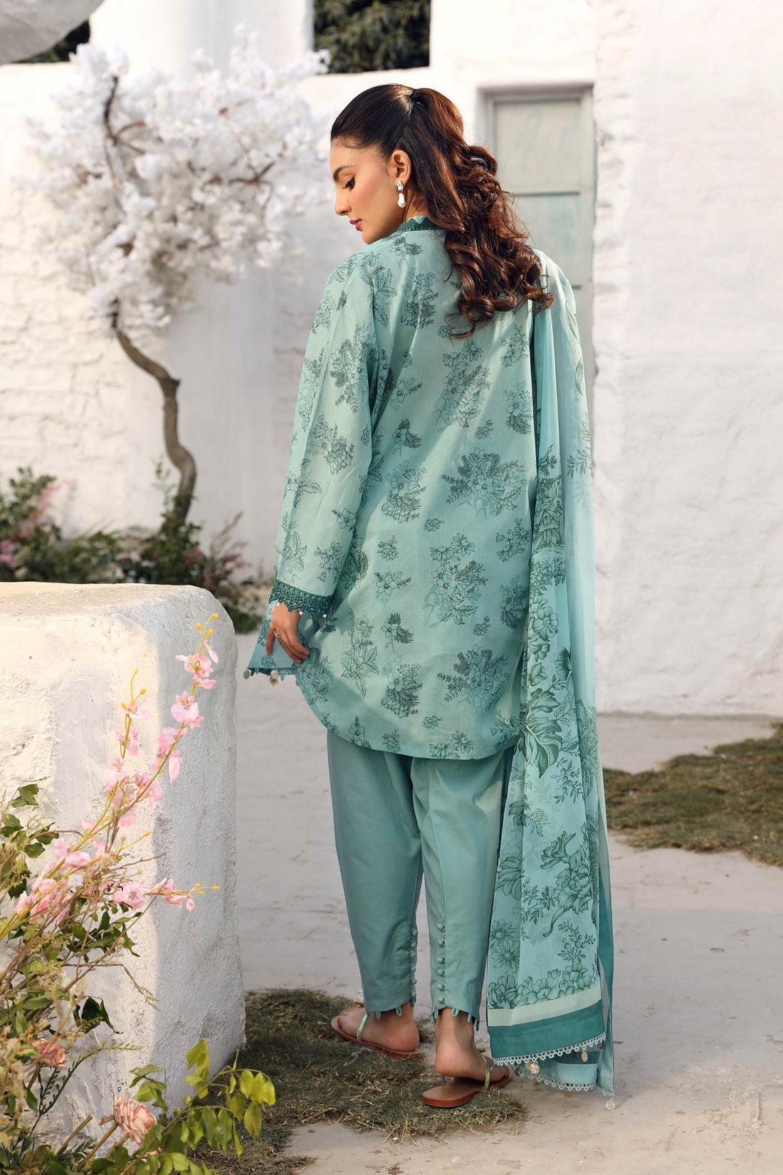 Maria B | M Basic Summer Lawn 25 | MB-CUS25-708B - Official Maria B stockist in UK - Sakeena London