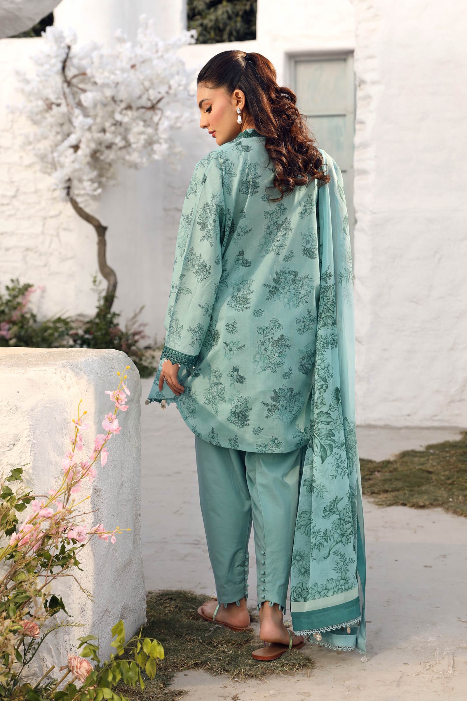 Maria B | M Basic Summer Lawn 25 | MB-CUS25-708B - Official Maria B stockist in UK - Sakeena London