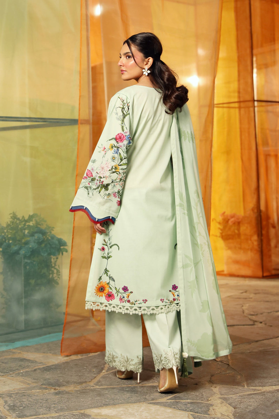Maria B | M Basic Summer Lawn 25 | MB-CUS25-712B - Official Maria B stockist in UK - Sakeena London