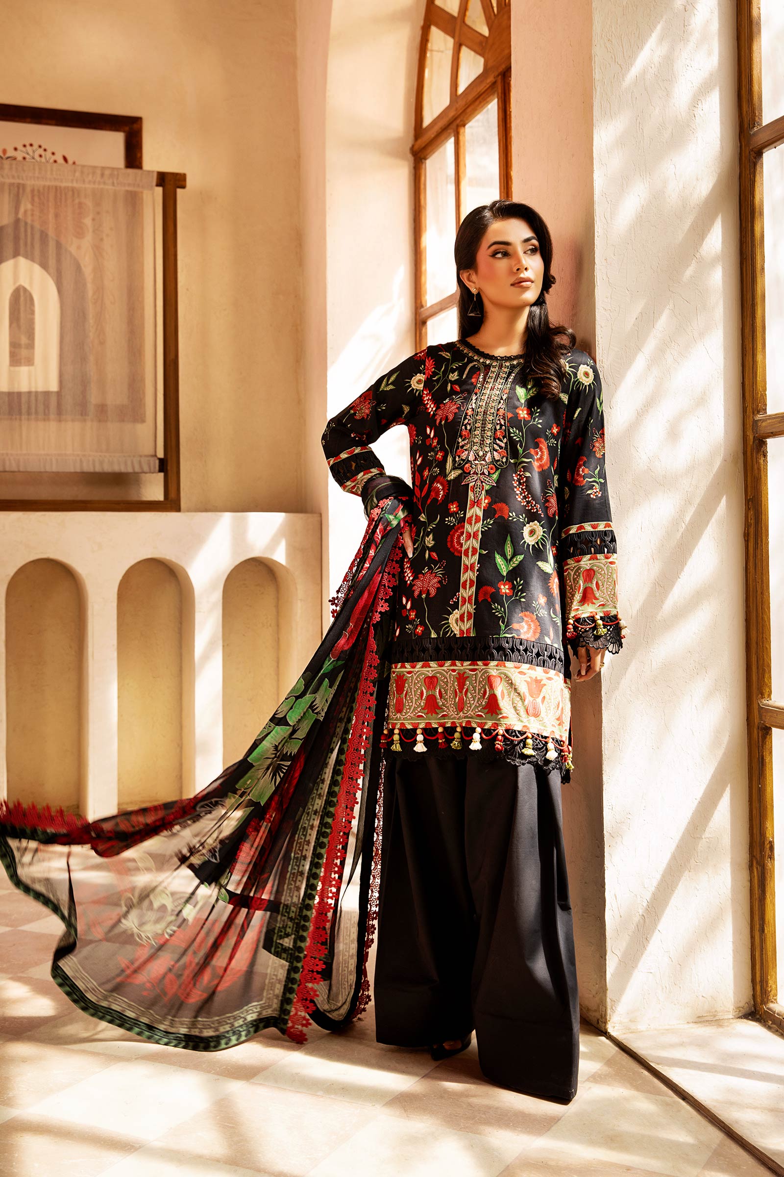 Maria B | Eid Basic Lawn | MB-CUS25-901A - Official Maria B stockist in UK - Sakeena London