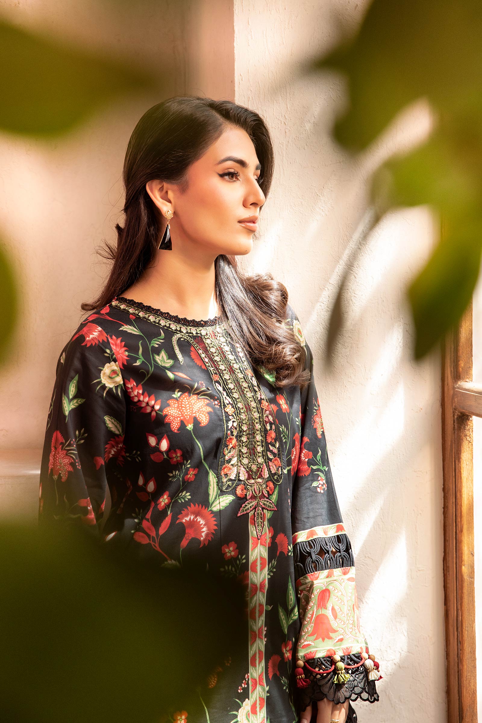 Maria B | Eid Basic Lawn | MB-CUS25-901A - Official Maria B stockist in UK - Sakeena London