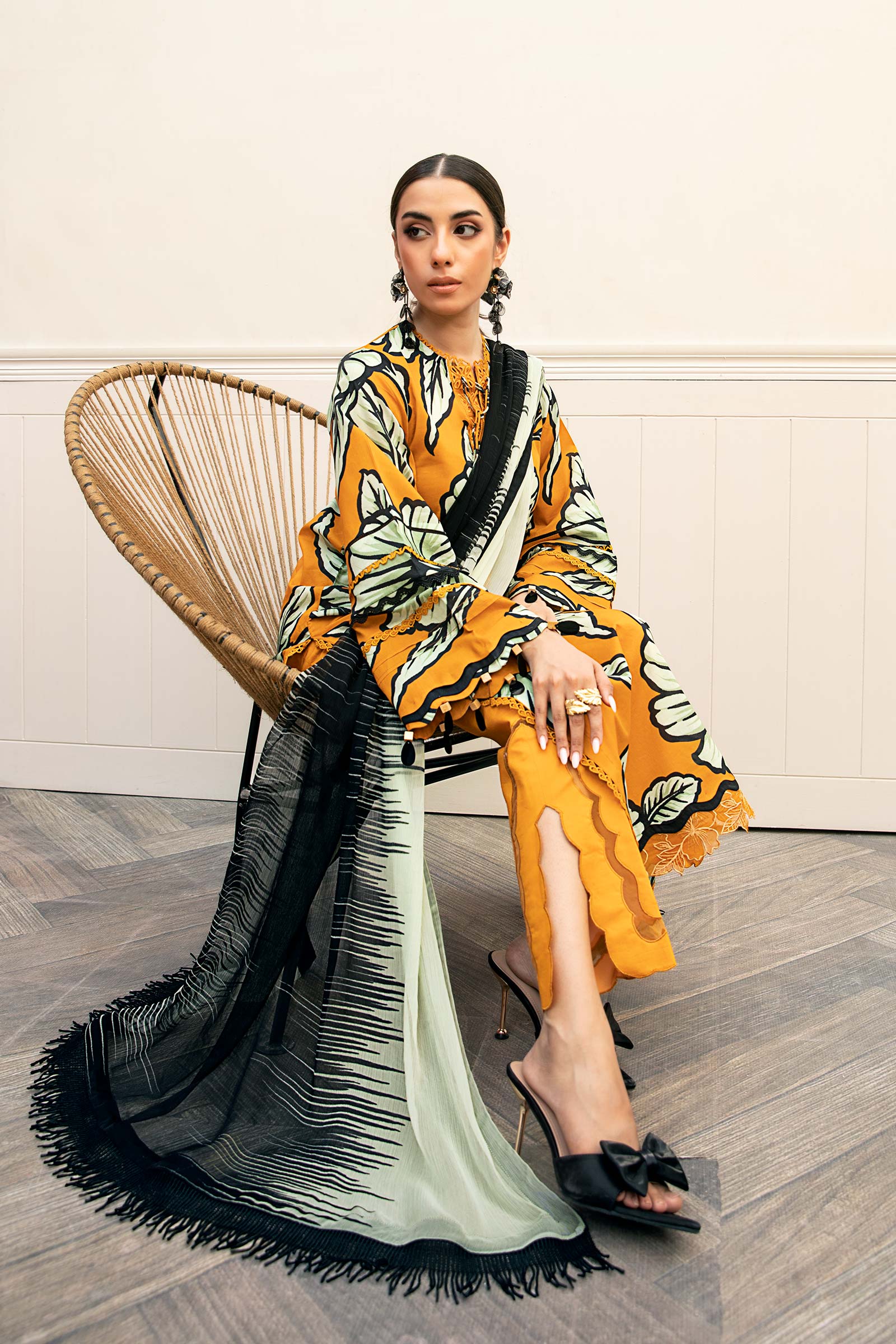 Maria B | Eid Basic Lawn | MB-CUS25-902A - Official Maria B stockist in UK - Sakeena London