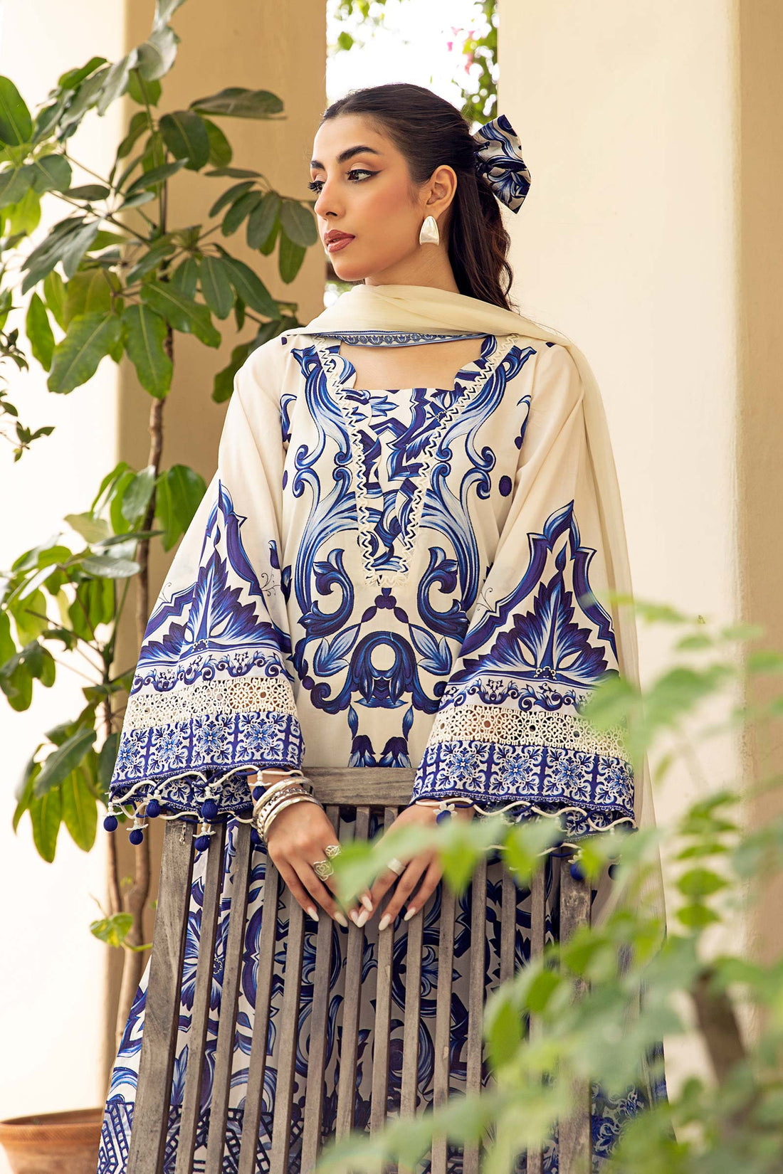 Maria B | Eid Basic Lawn | MB-CUS25-904A - Official Maria B stockist in UK - Sakeena London