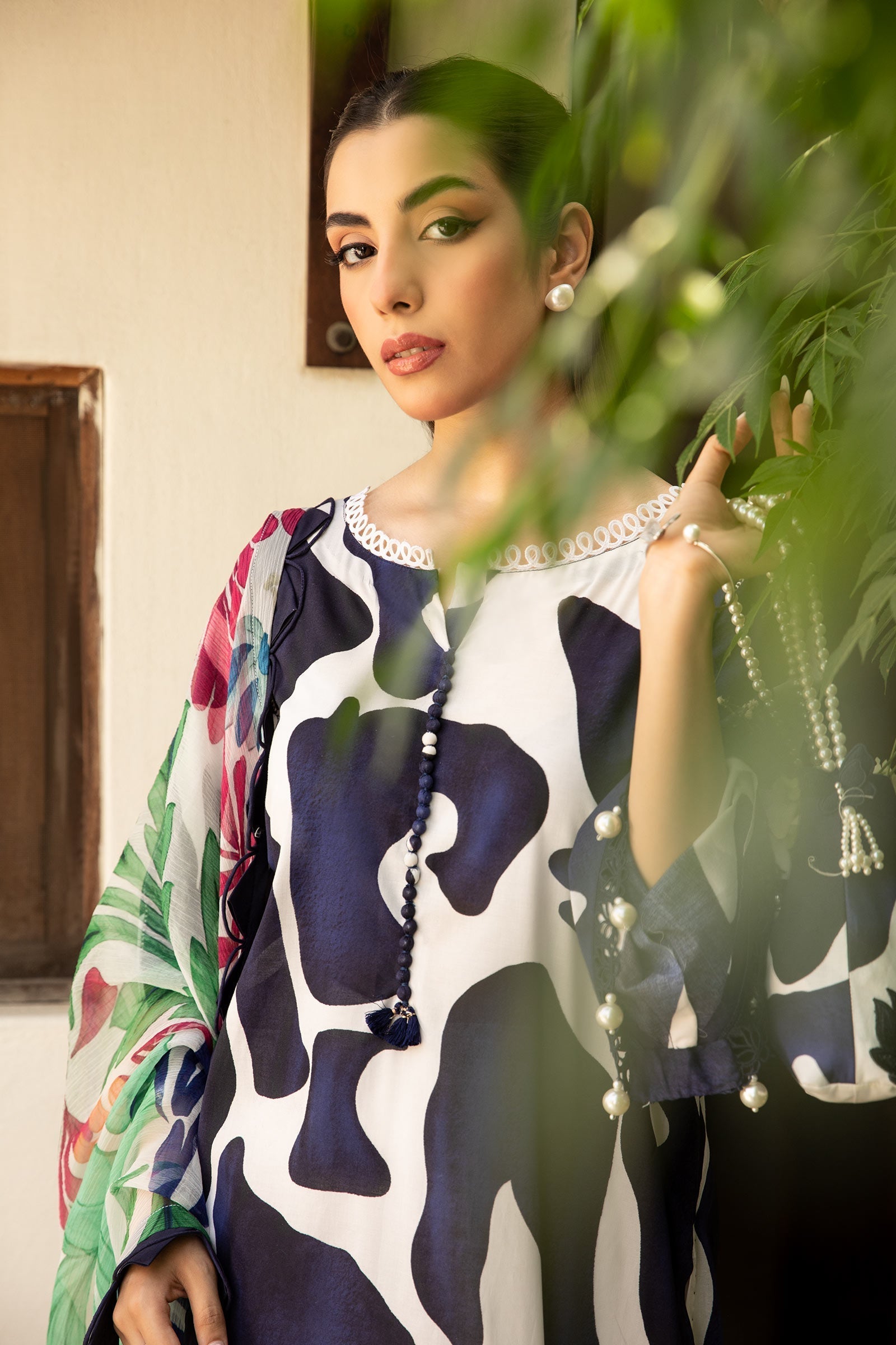 Maria B | Eid Basic Lawn | MB-CUS25-905B - Official Maria B stockist in UK - Sakeena London