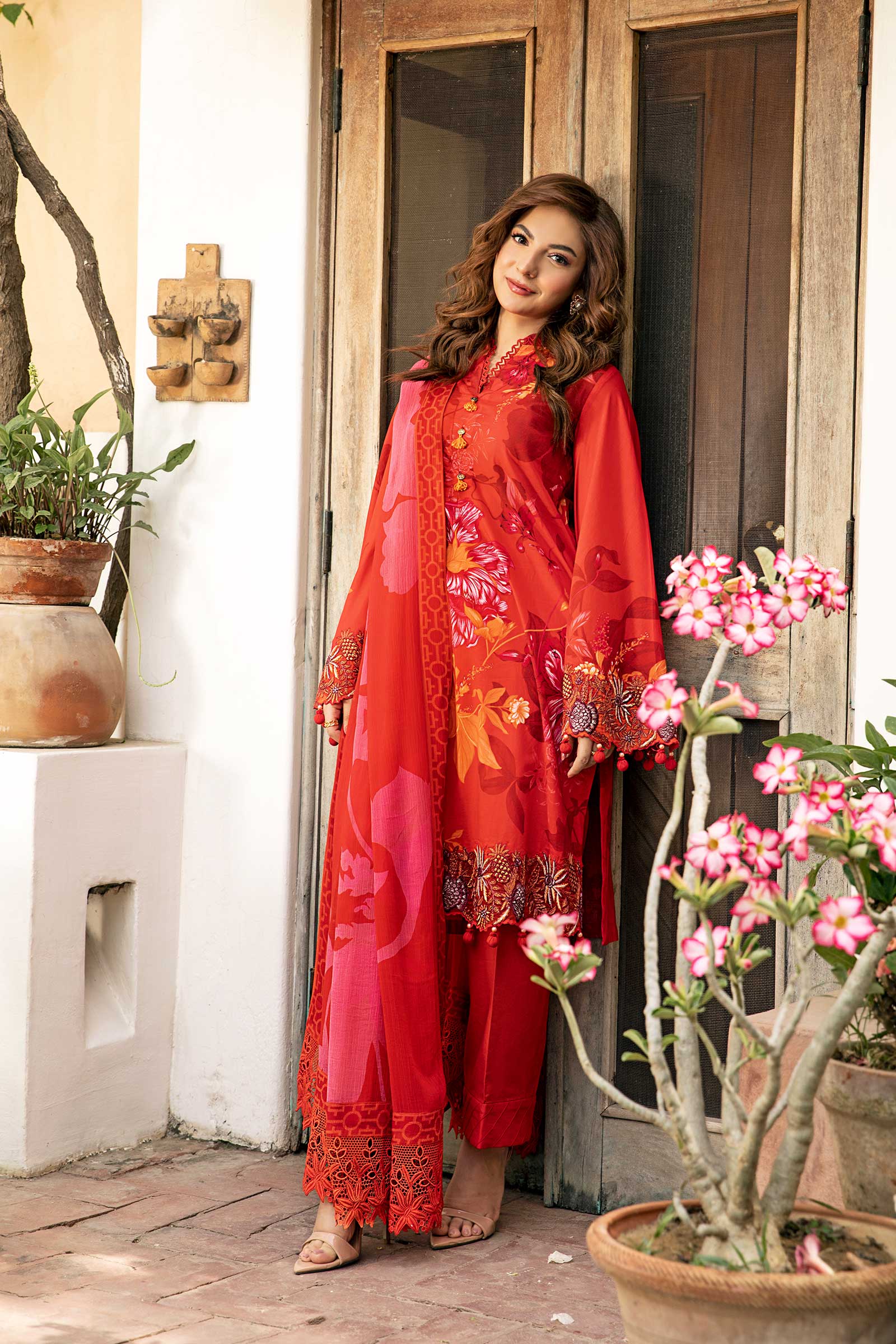 Maria B | Eid Basic Lawn | MB-CUS25-907A - Official Maria B stockist in UK - Sakeena London