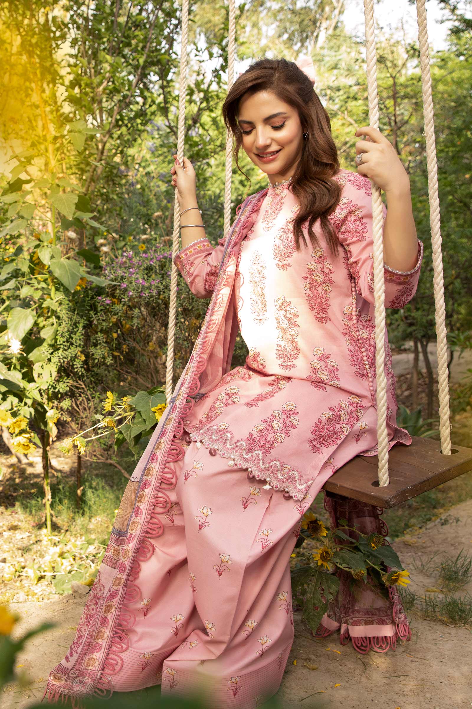 Maria B | Eid Basic Lawn | MB-CUS25-908A - Official Maria B stockist in UK - Sakeena London